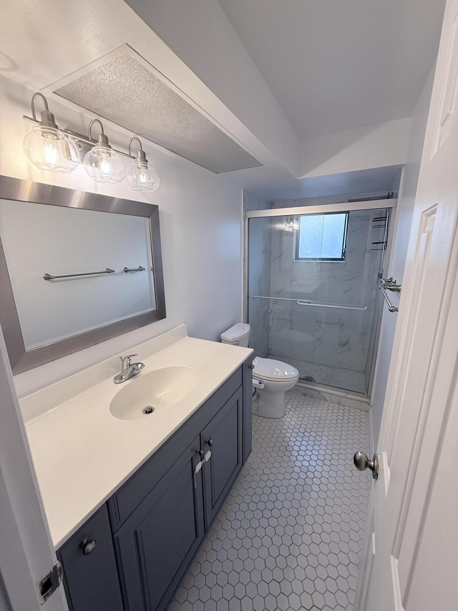 2490 4th Place Property Photo 17