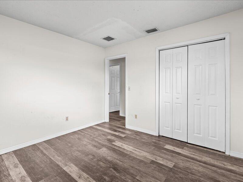 1297 Se Floresta Drive Property Photo 19