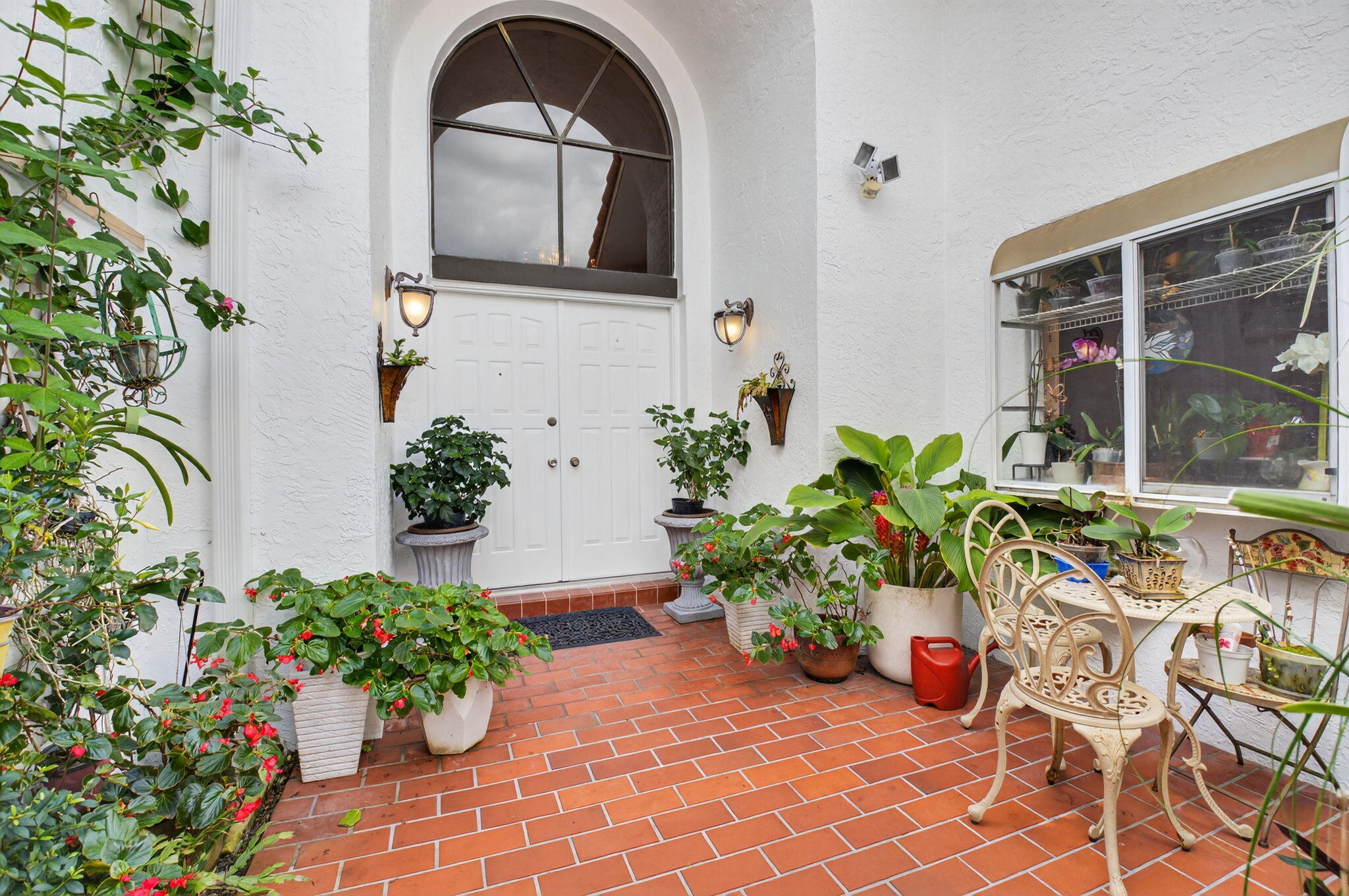 10559 Ladypalm Lane A Property Photo 1
