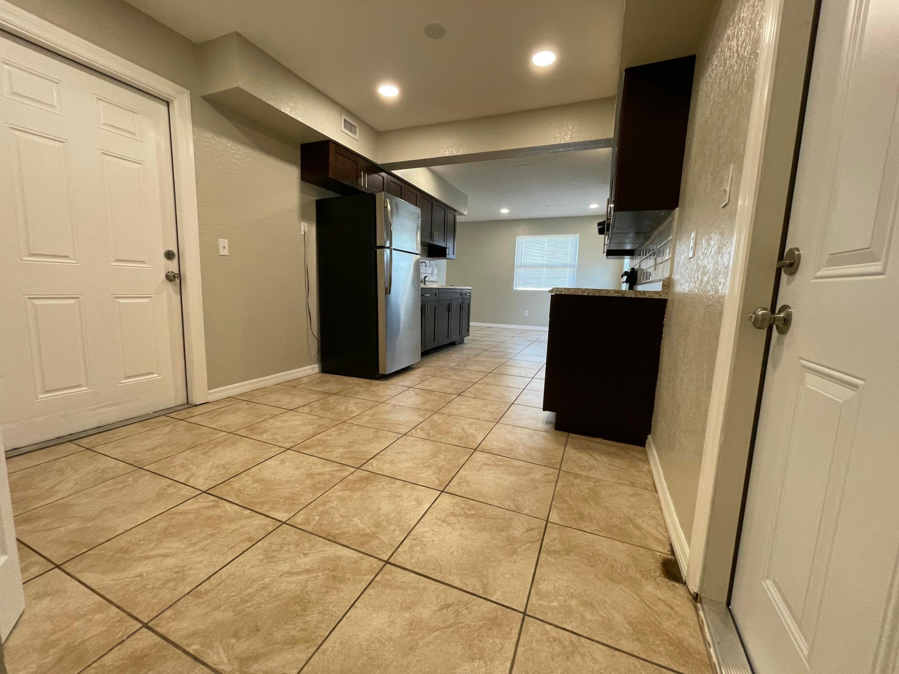 2886 Harson Way Property Photo 6