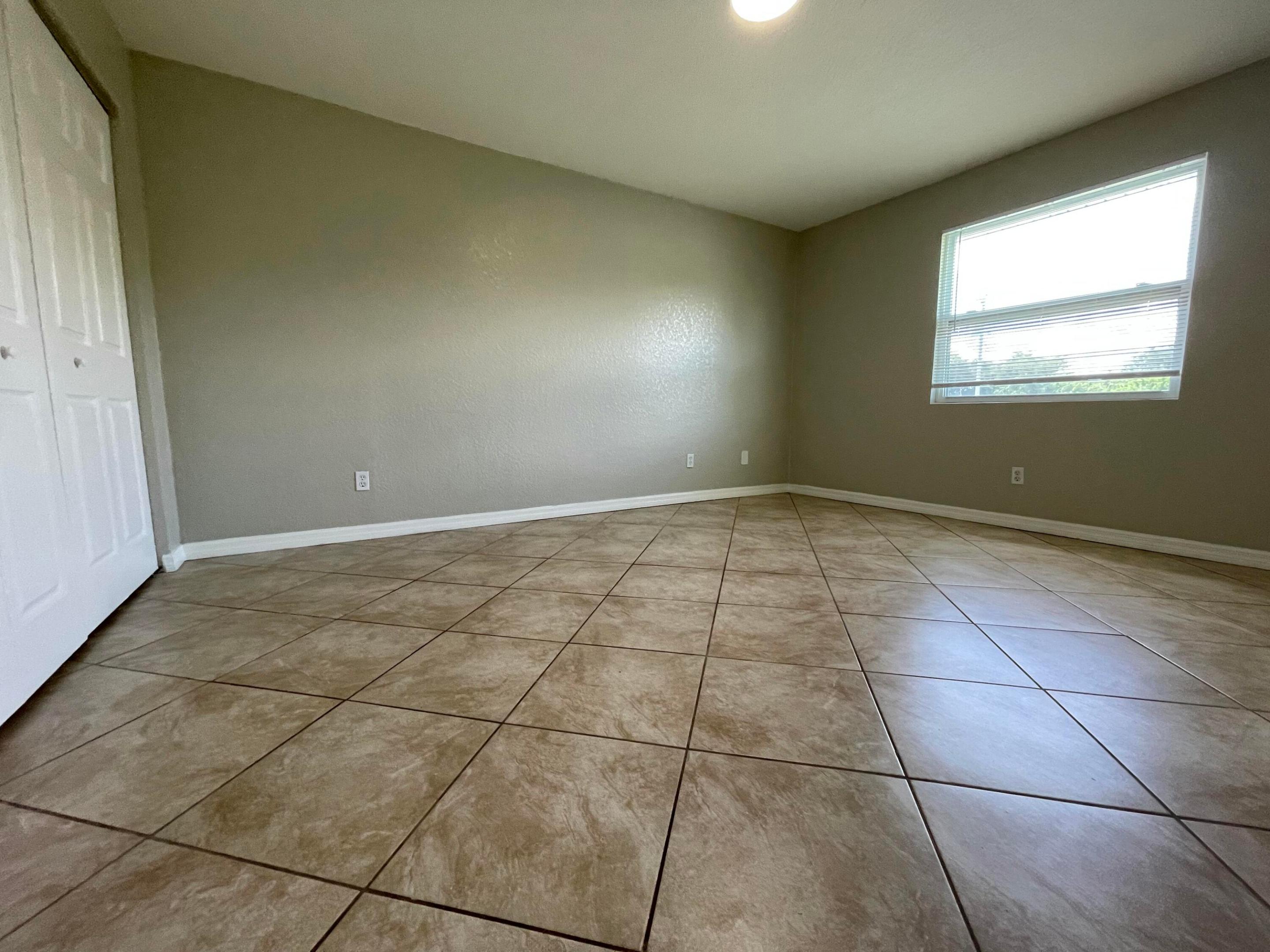 2886 Harson Way Property Photo 8