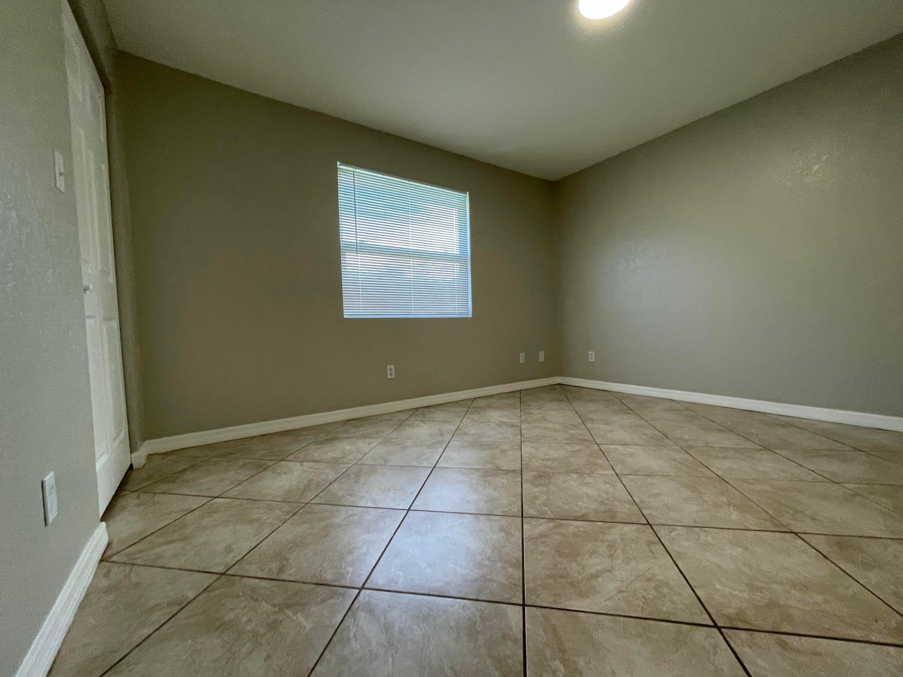2886 Harson Way Property Photo 14