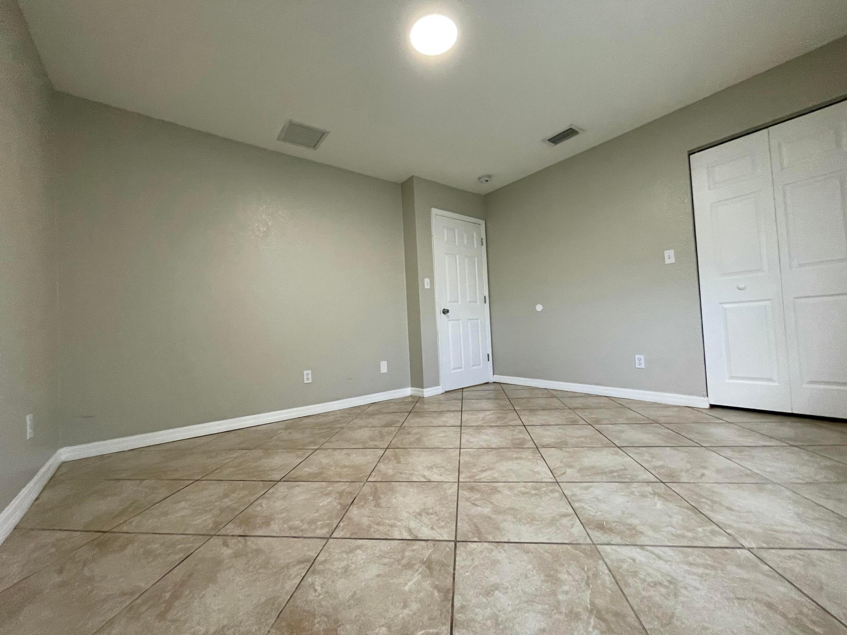 2886 Harson Way Property Photo 16