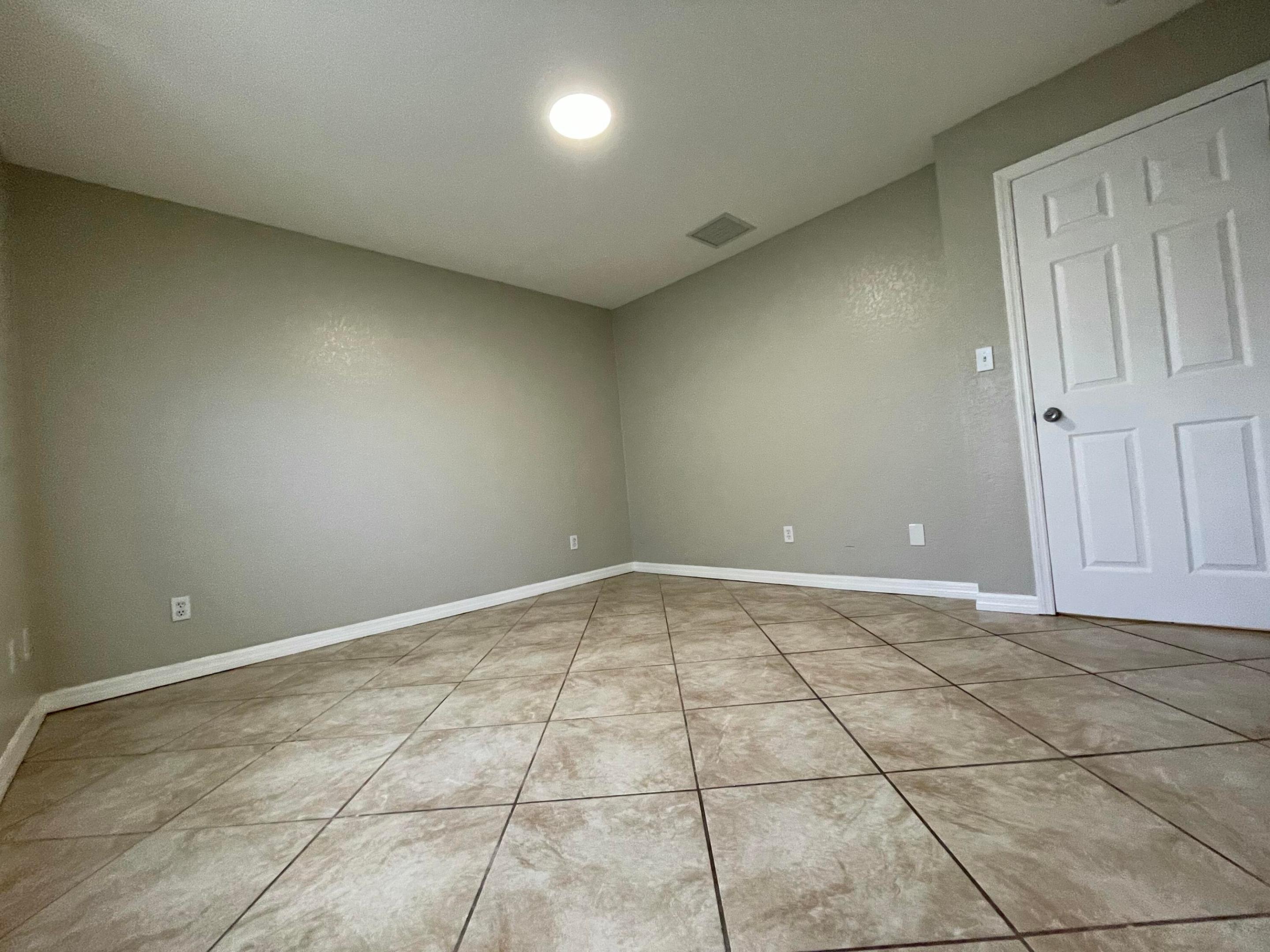 2886 Harson Way Property Photo 17