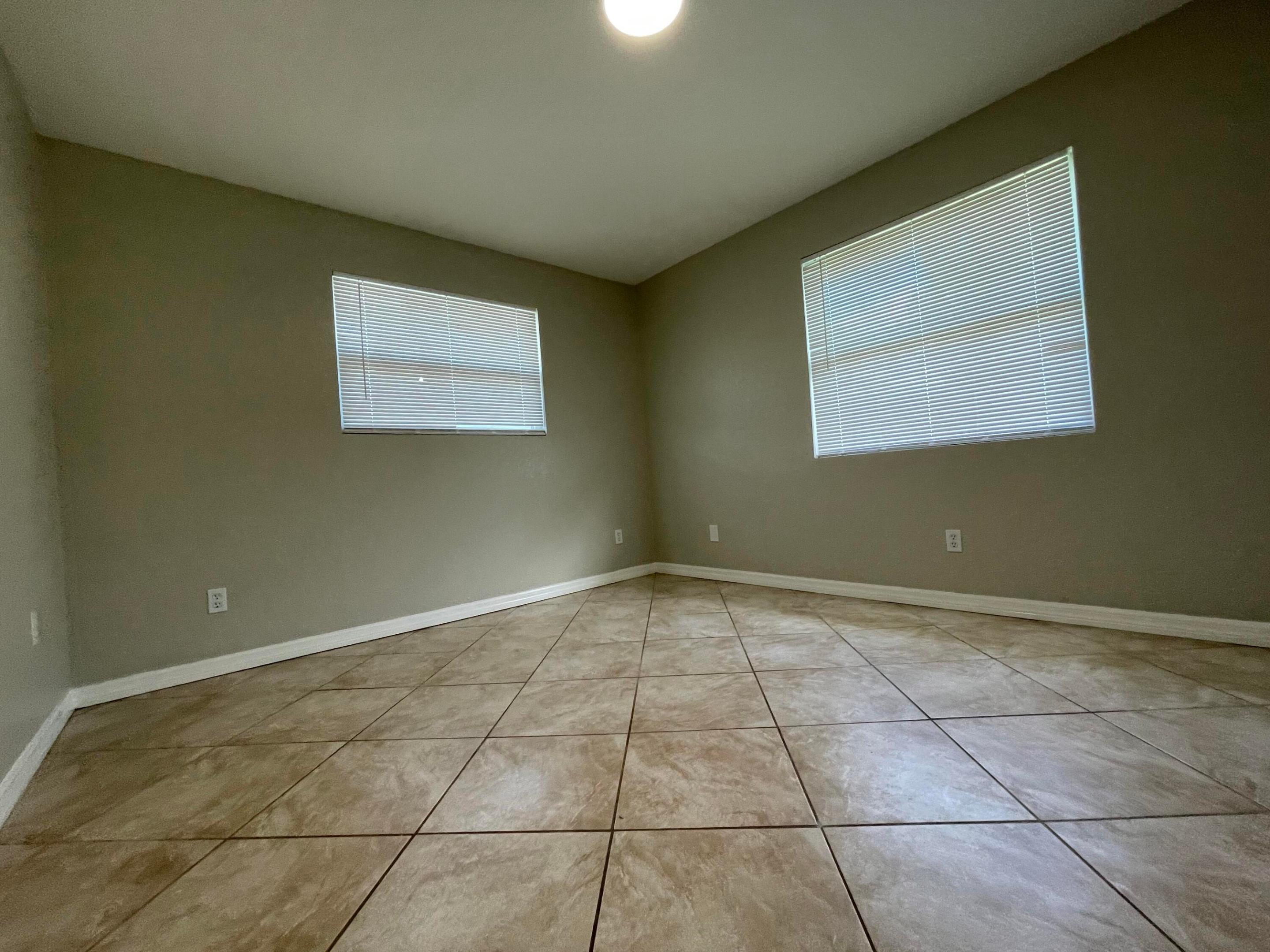 2886 Harson Way Property Photo 19