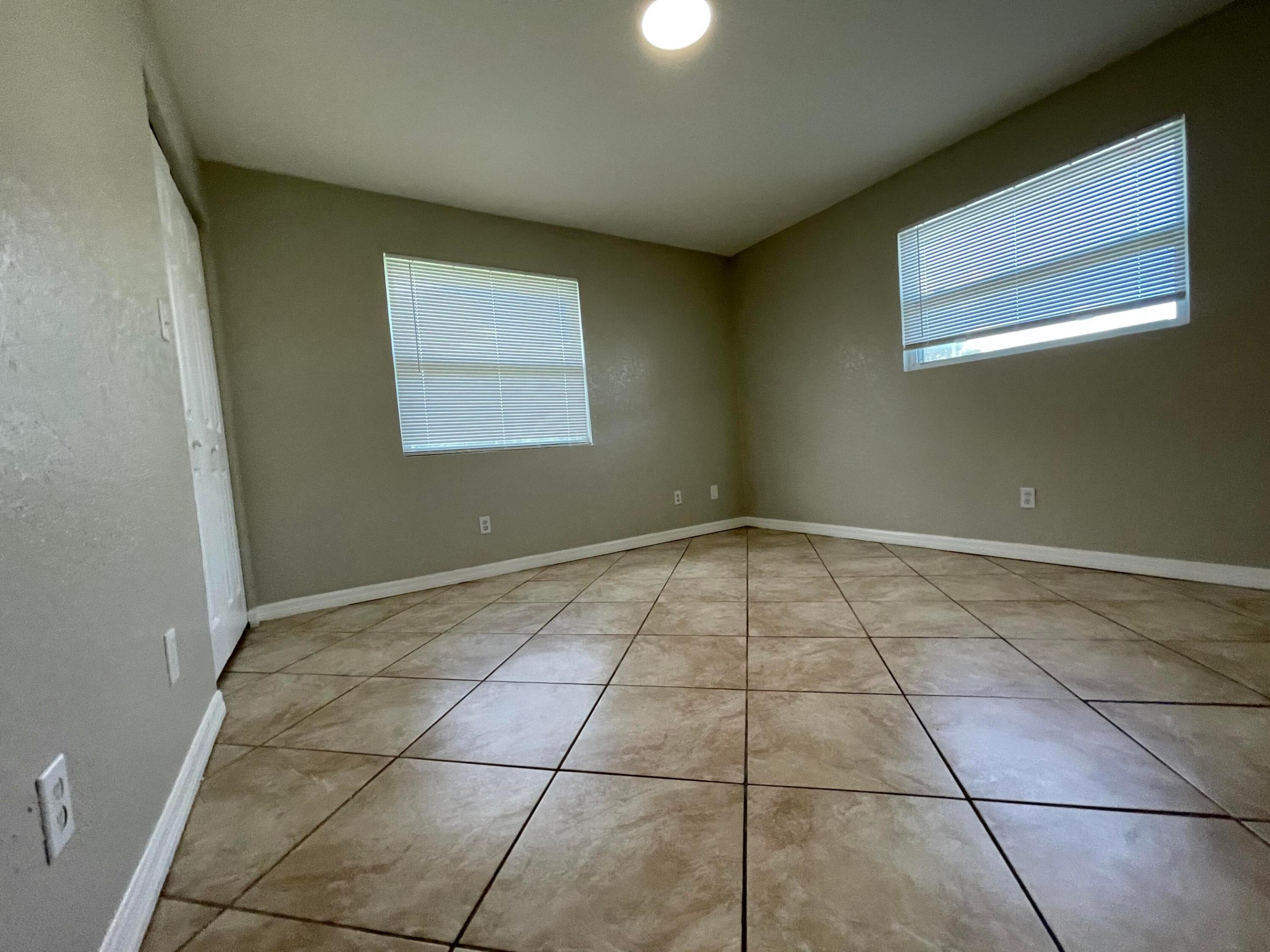 2886 Harson Way Property Photo 24