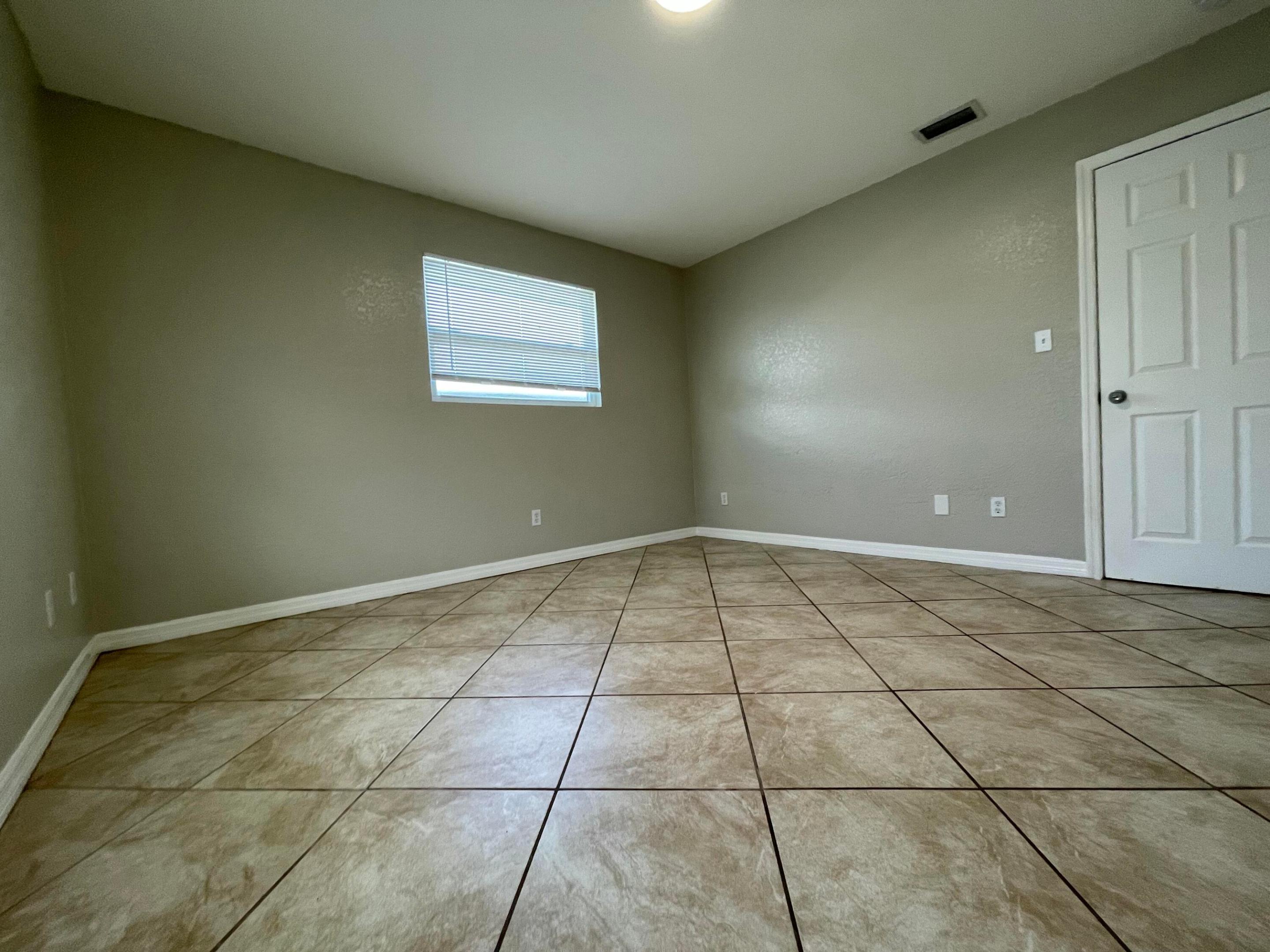 2886 Harson Way Property Photo 27