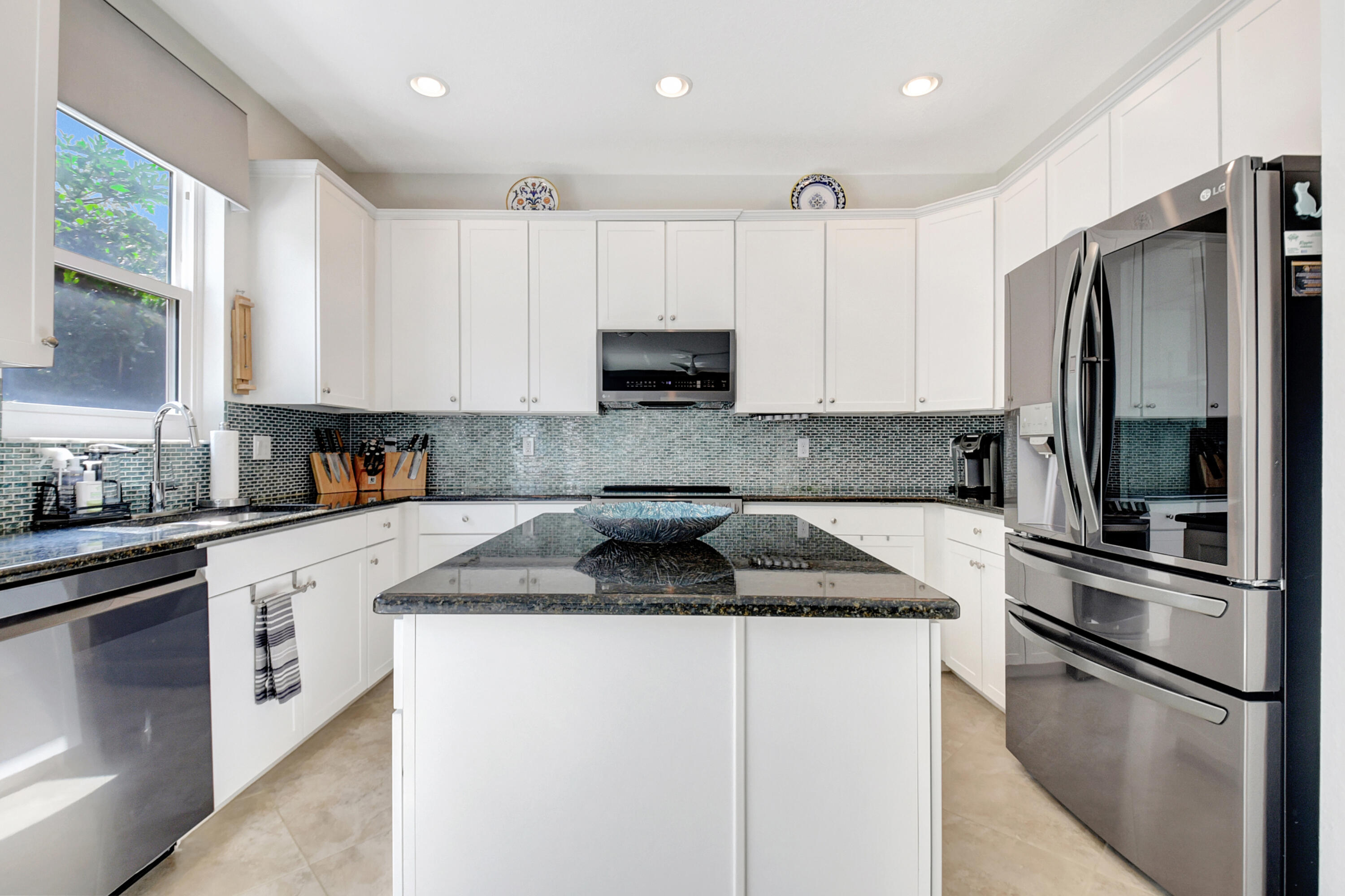 4598 Capital Drive Property Photo 12