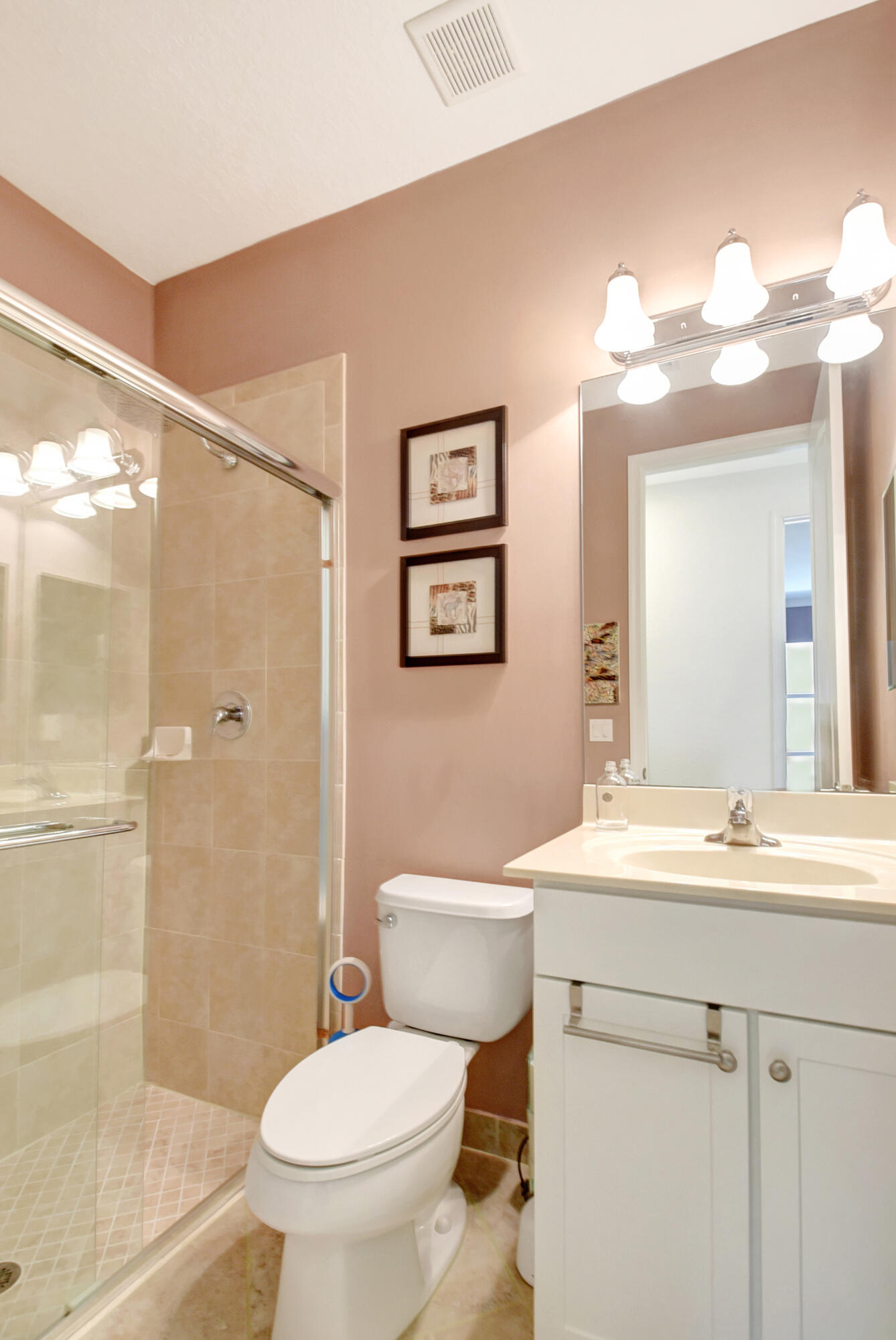 4598 Capital Drive Property Photo 27