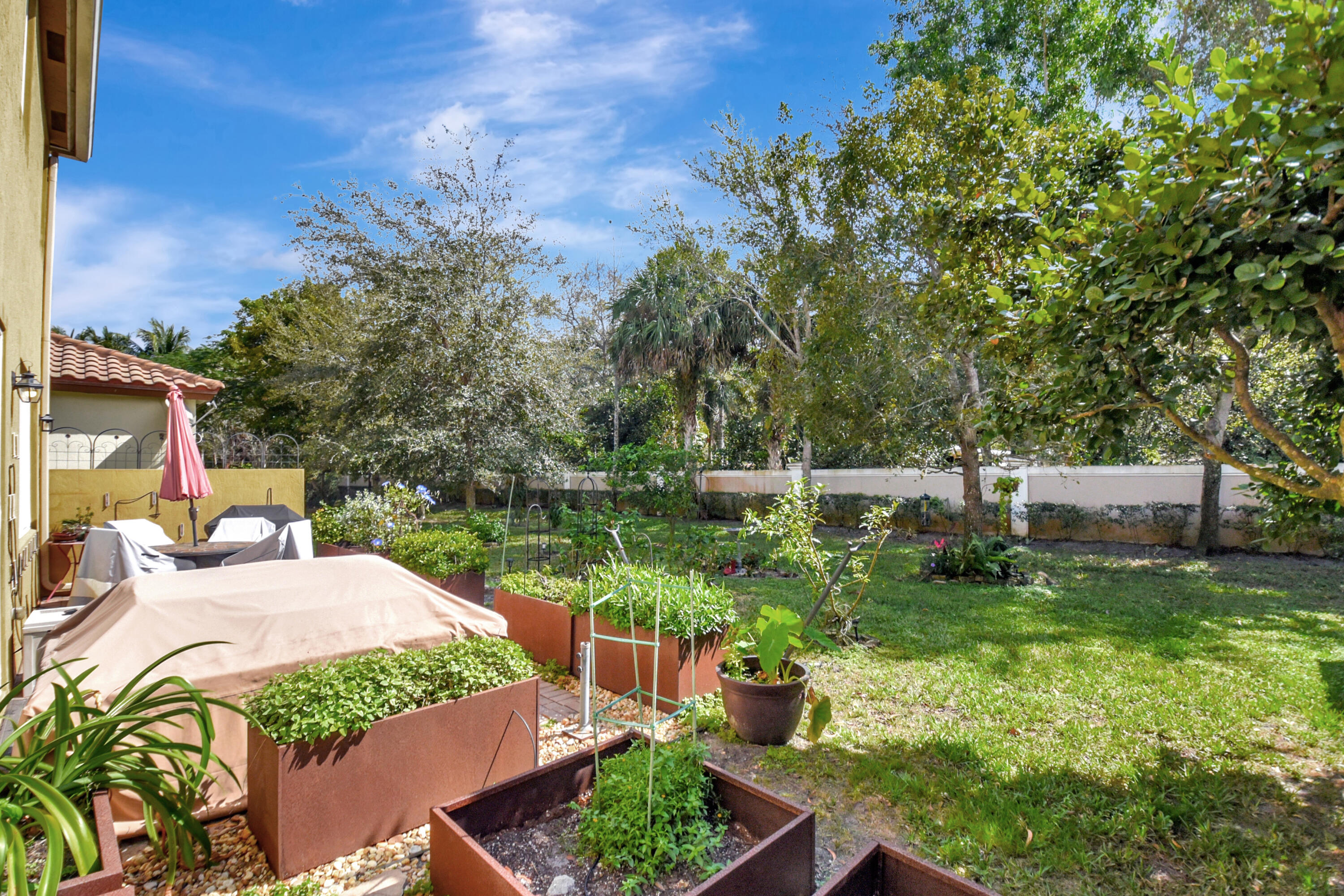 4598 Capital Drive Property Photo 28