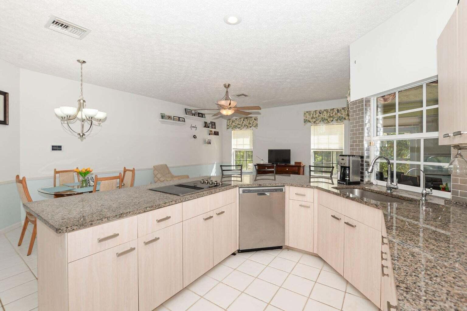 6876 Bronte Circle Property Photo 33