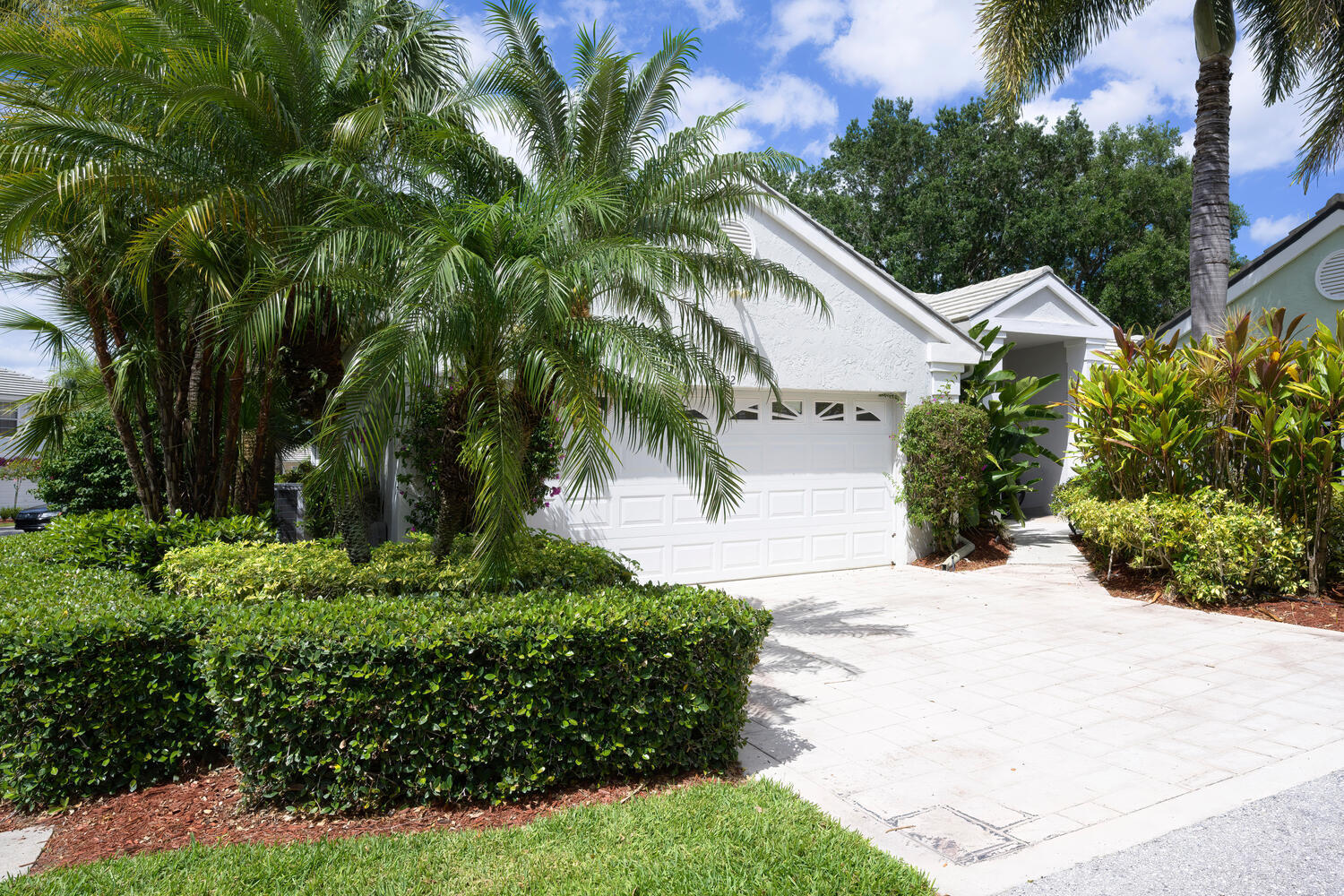 32 Admirals Court Property Photo 3