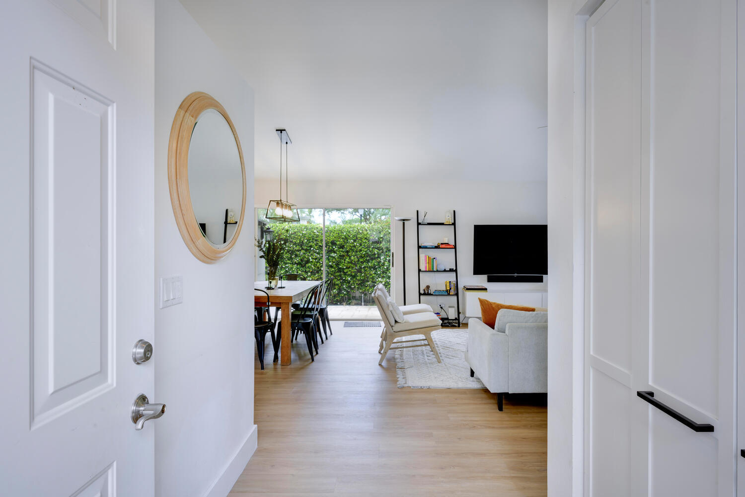 32 Admirals Court Property Photo 4