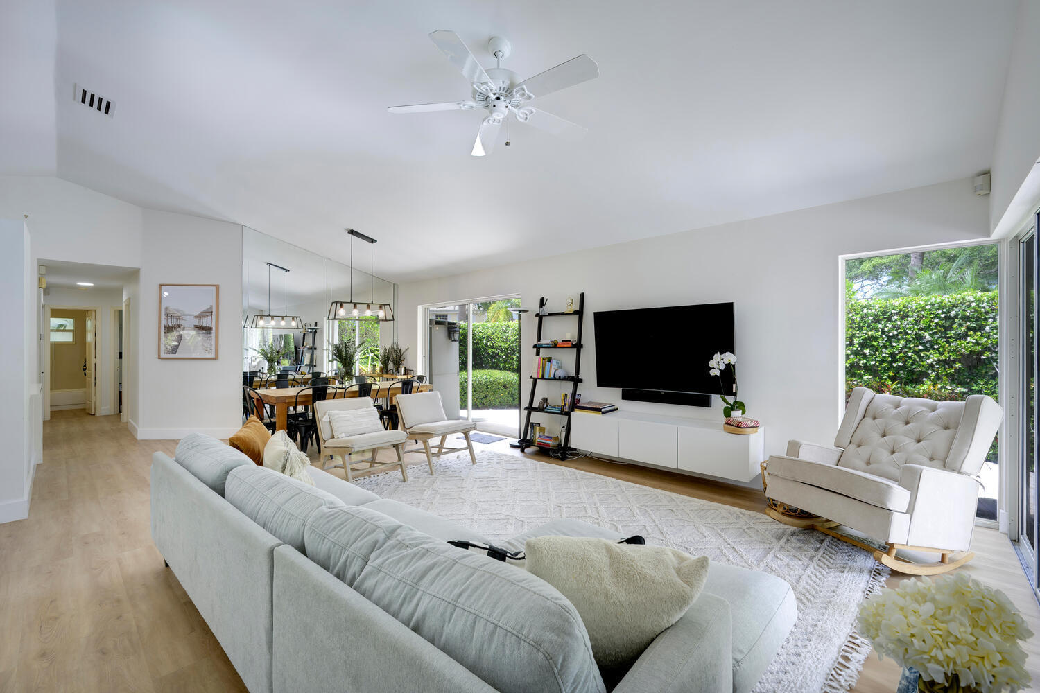 32 Admirals Court Property Photo 5