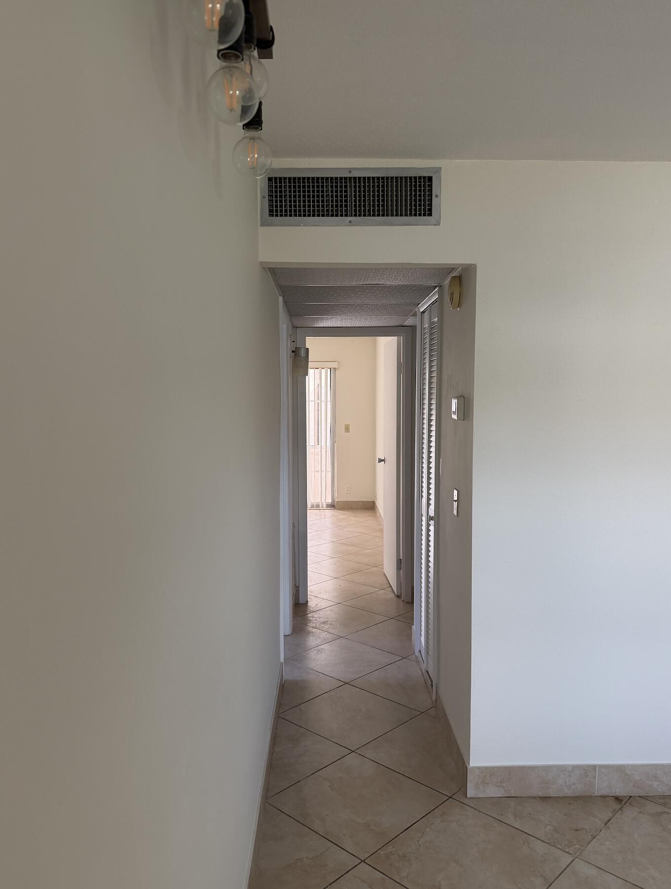 157 Saxony D Property Photo 6