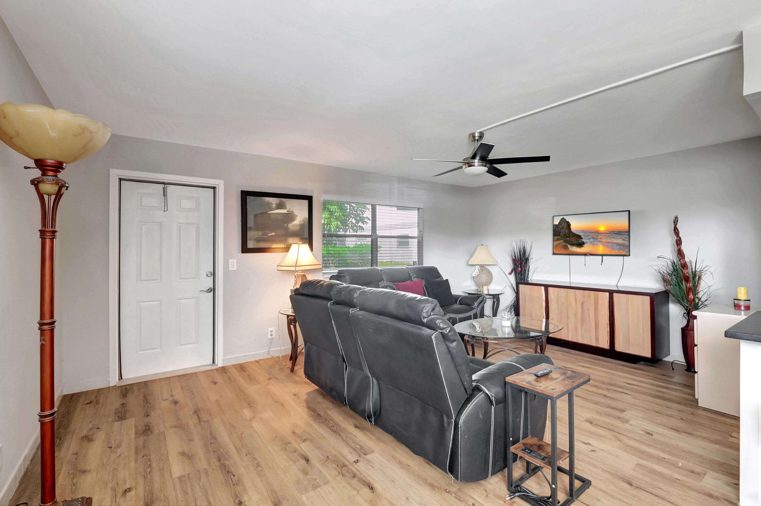 195 Monaco E 195 Property Photo 5