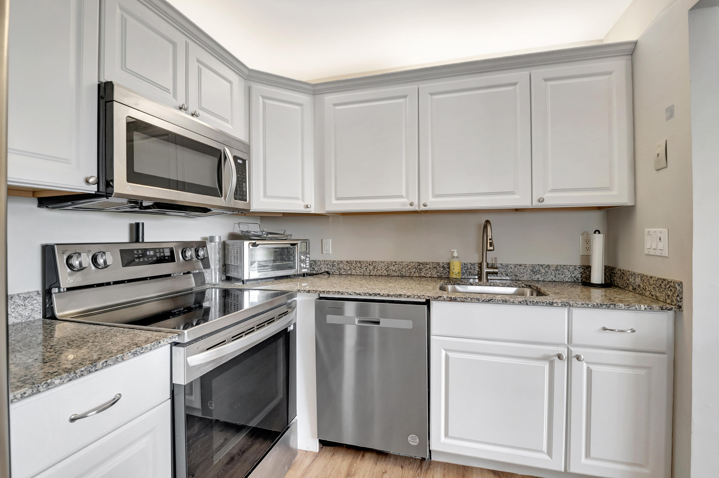 195 Monaco E 195 Property Photo 11