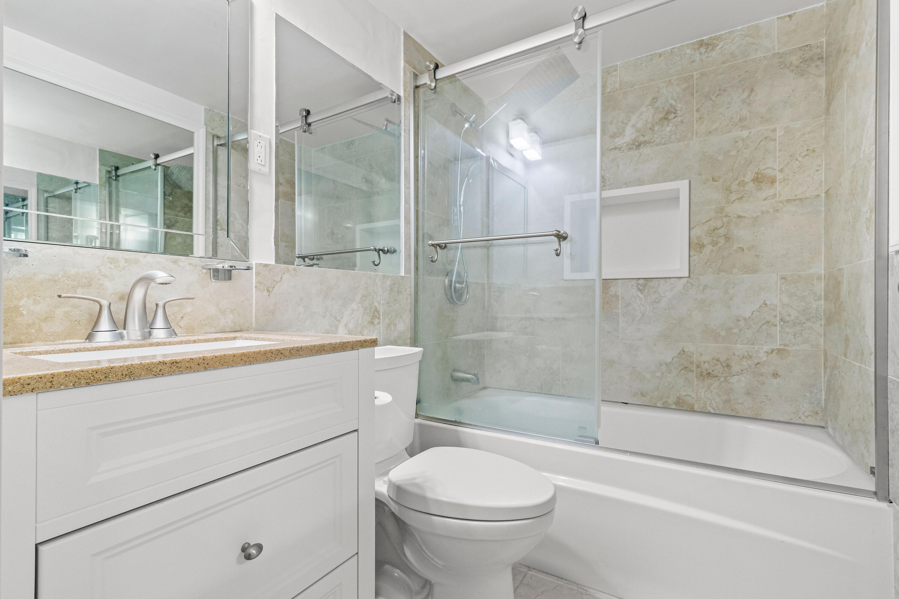3580 S Ocean Boulevard 2a Property Photo 13