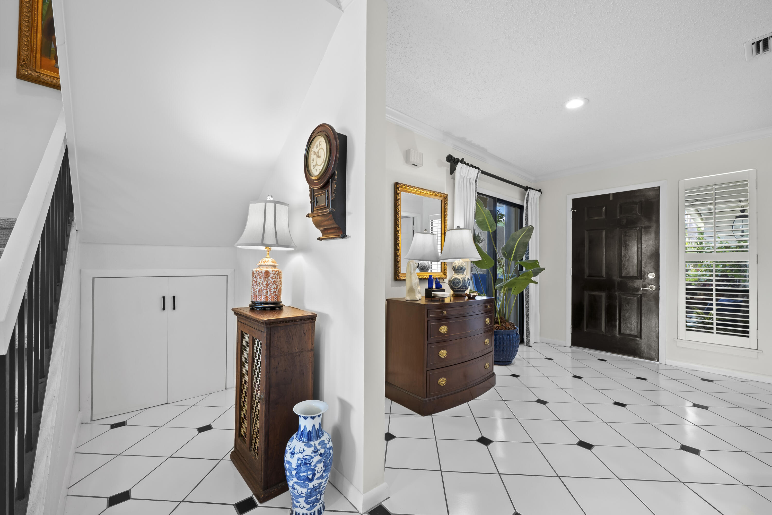 5610 Se Foxcross Place Property Photo 7