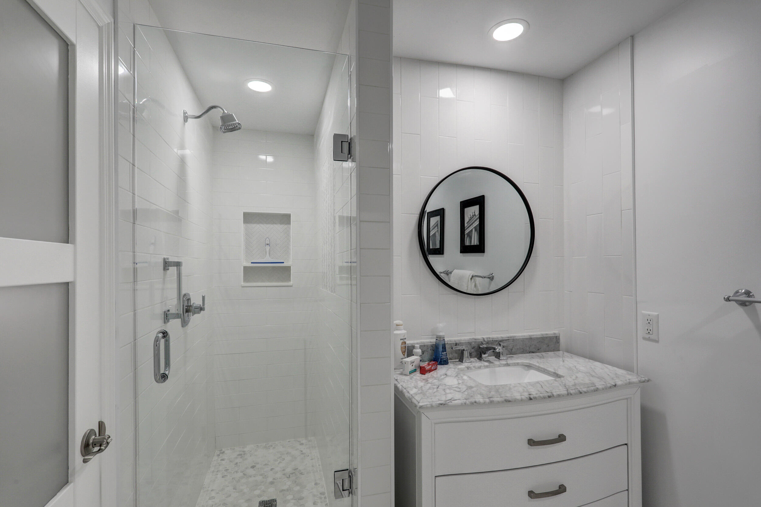 6 Lexington Lane E D Property Photo 31