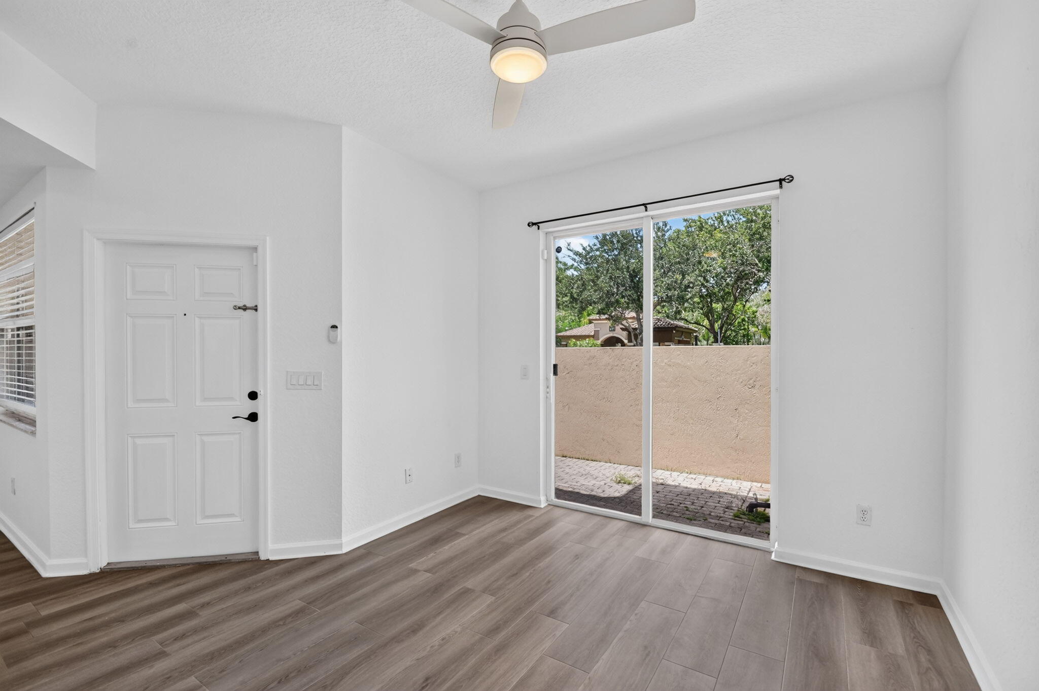 6516 Morgan Hill Trail 1802 Property Photo 7