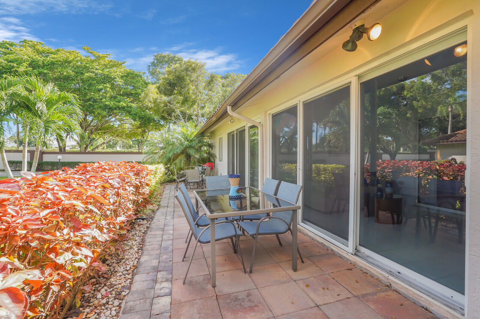 6099 Waldwick Circle Property Photo 43