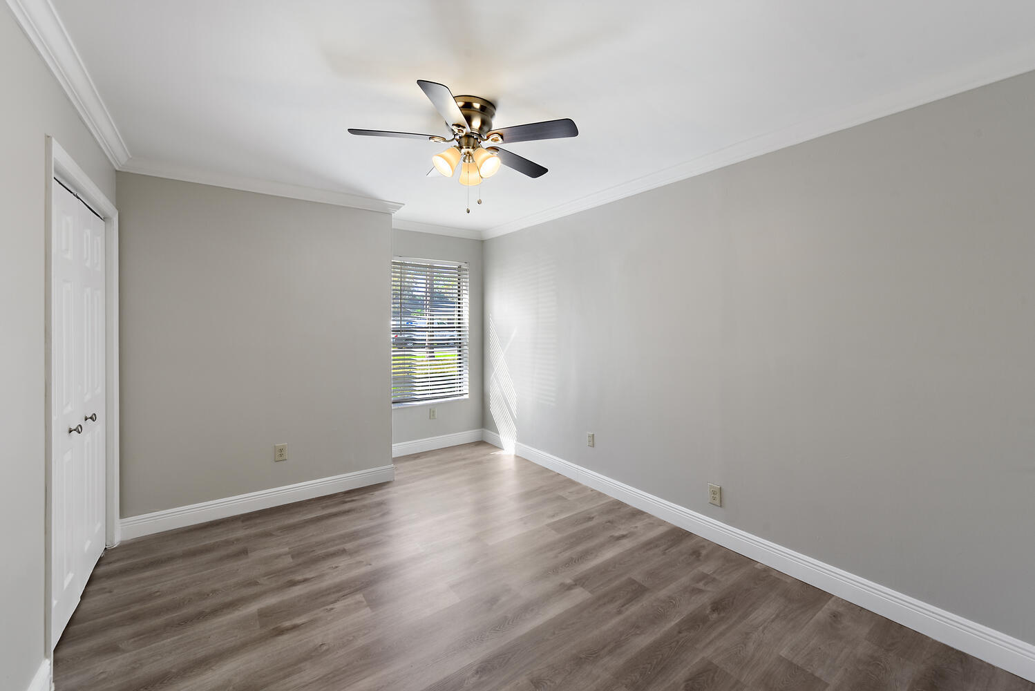 916 Daffodil Drive Property Photo 15