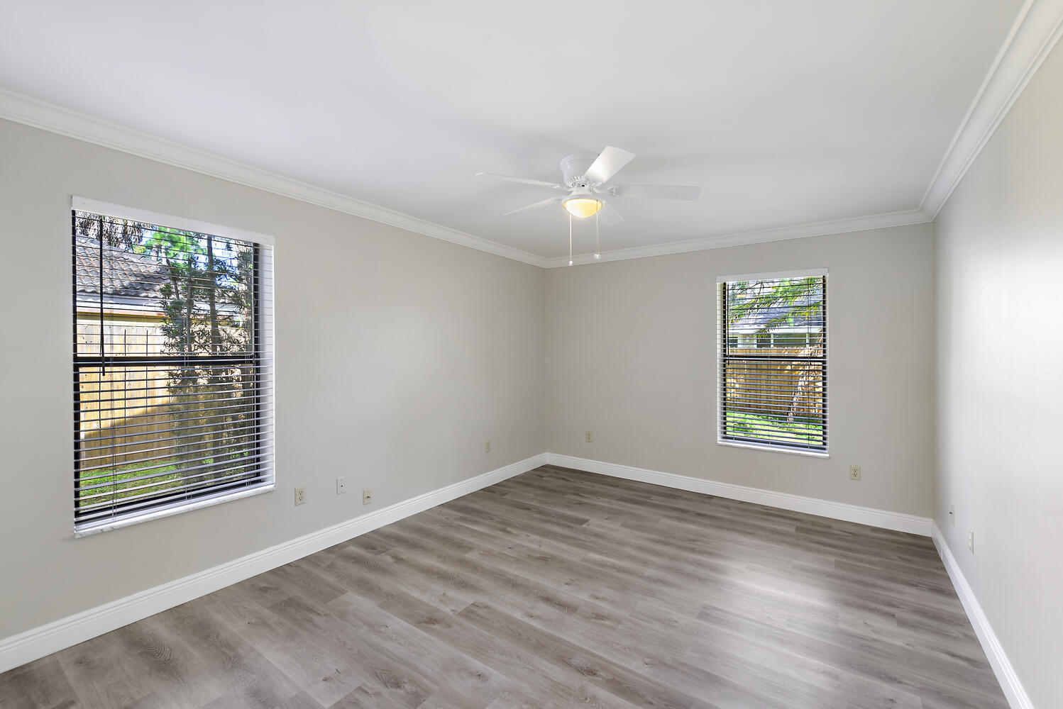 916 Daffodil Drive Property Photo 17