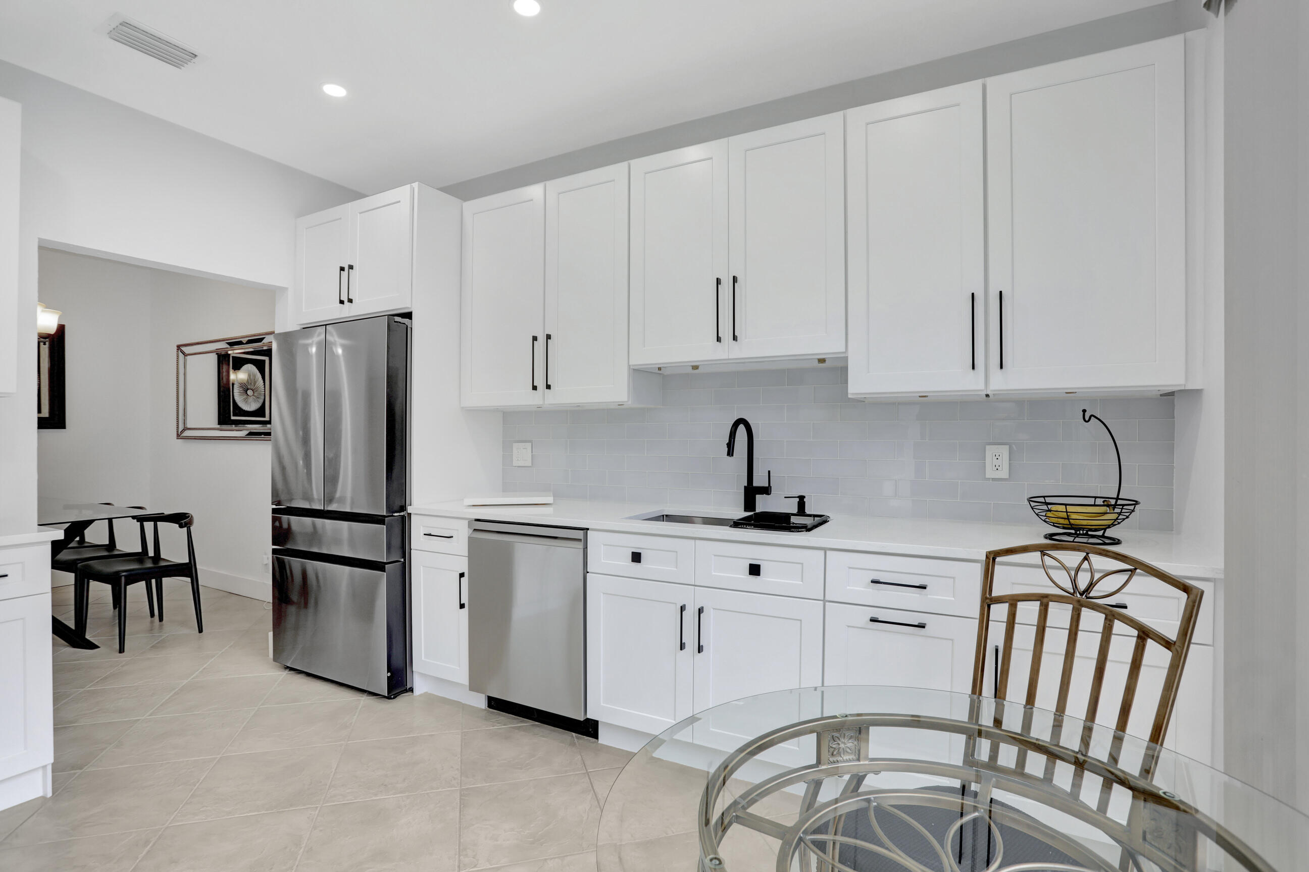 6770 Via Regina Property Photo 6