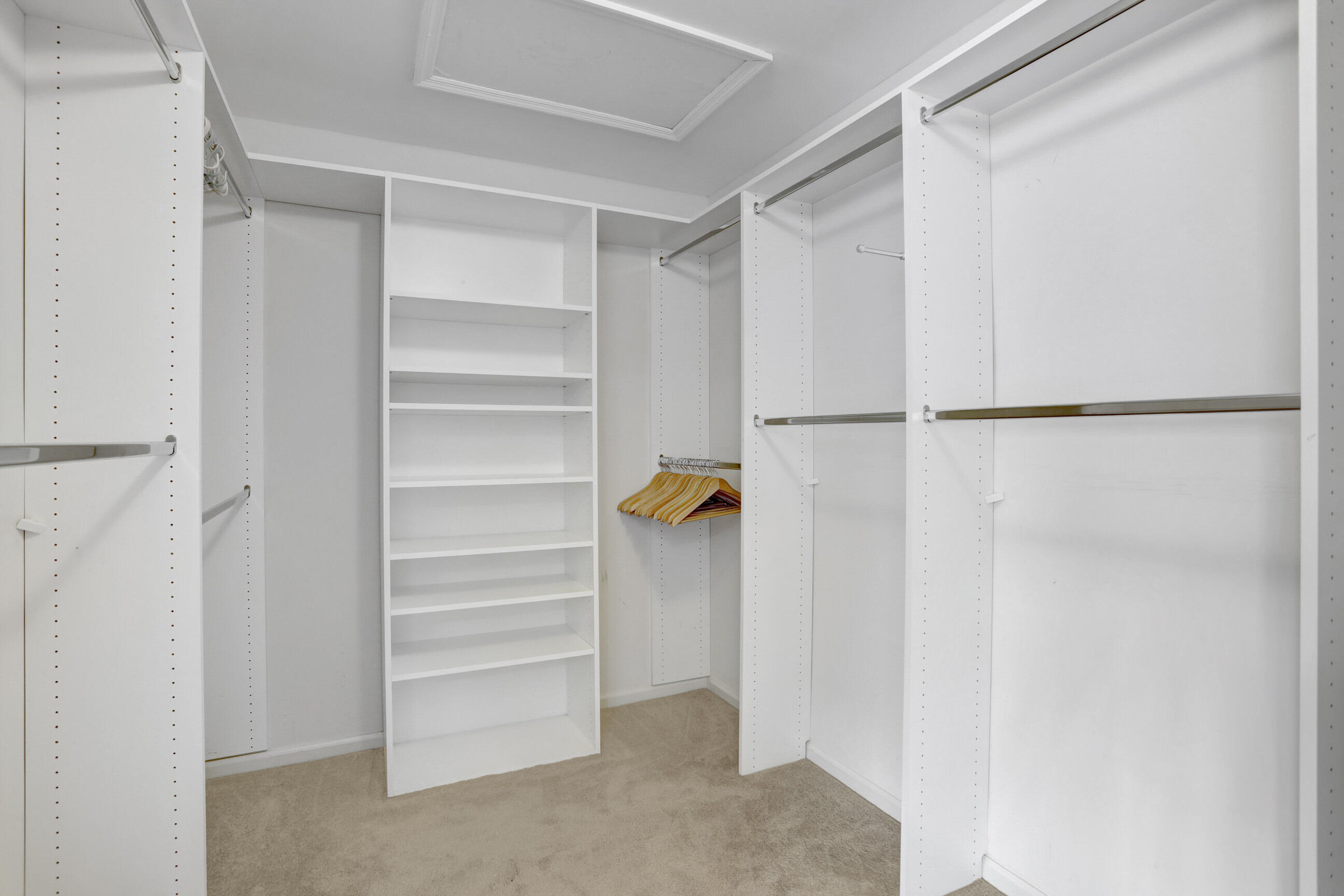6770 Via Regina Property Photo 10