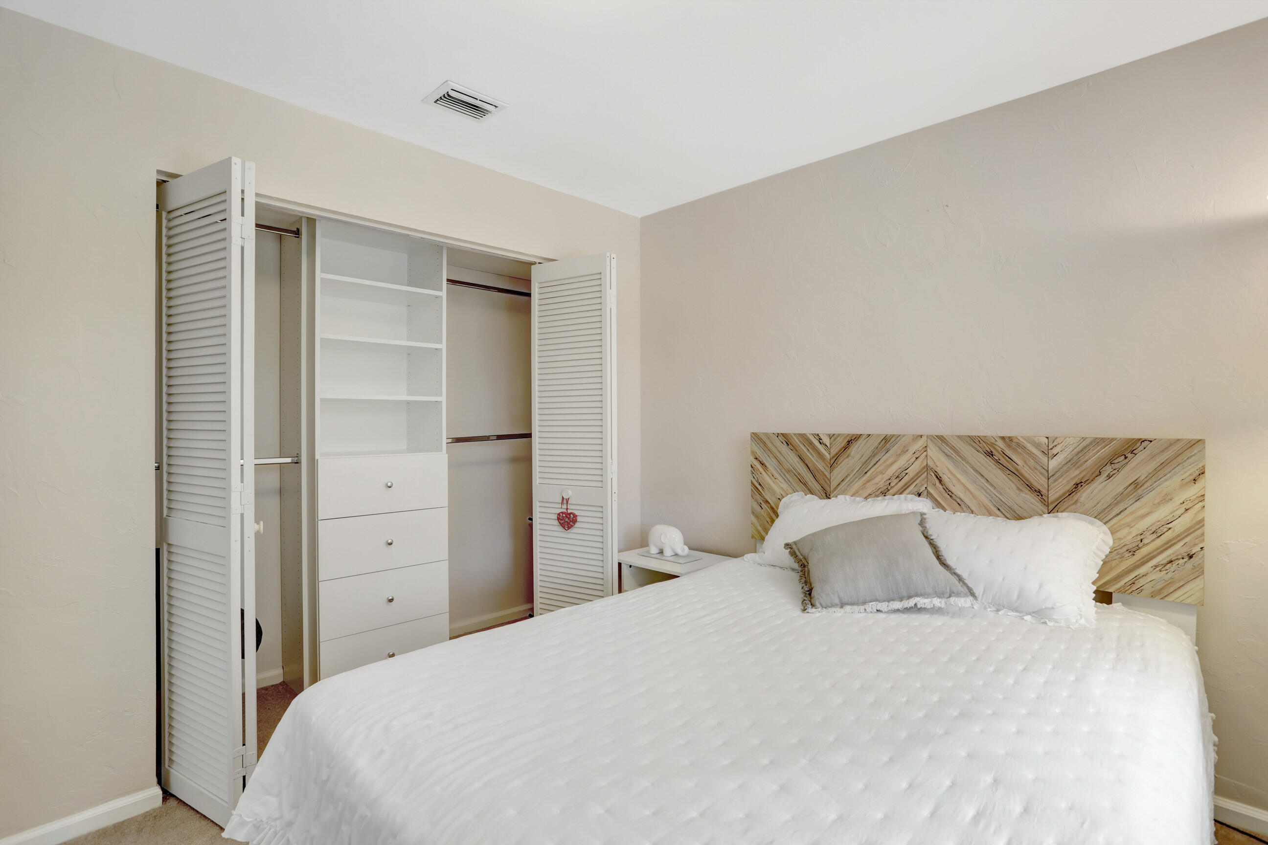 6770 Via Regina Property Photo 14