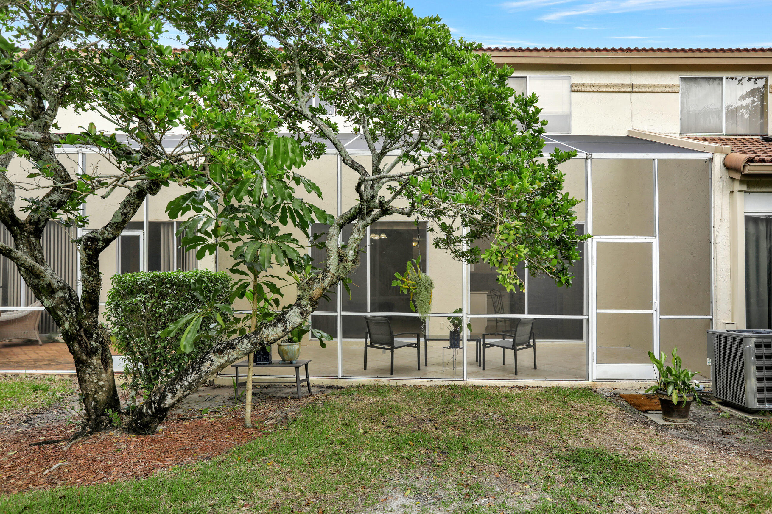6770 Via Regina Property Photo 17