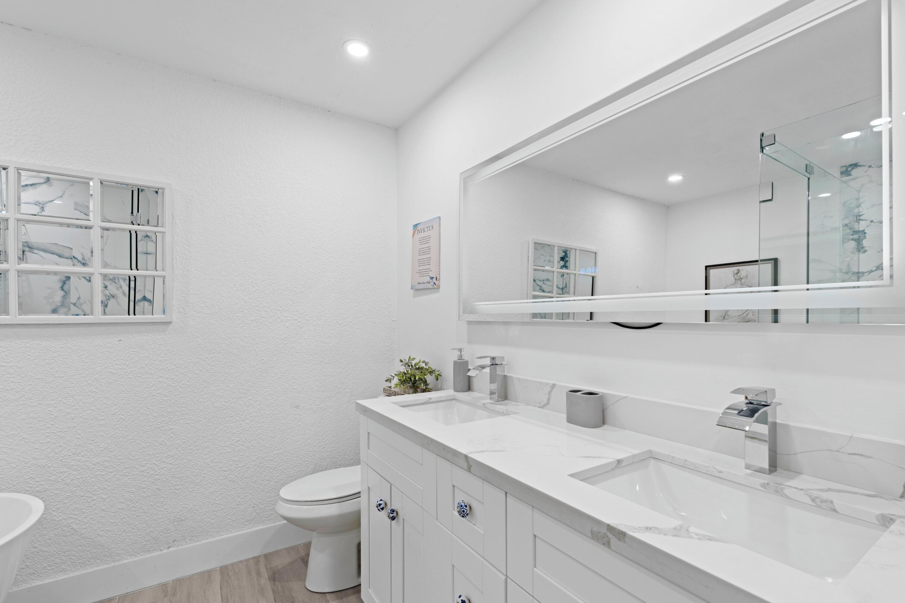 5285 Sunrise Boulevard Property Photo 10