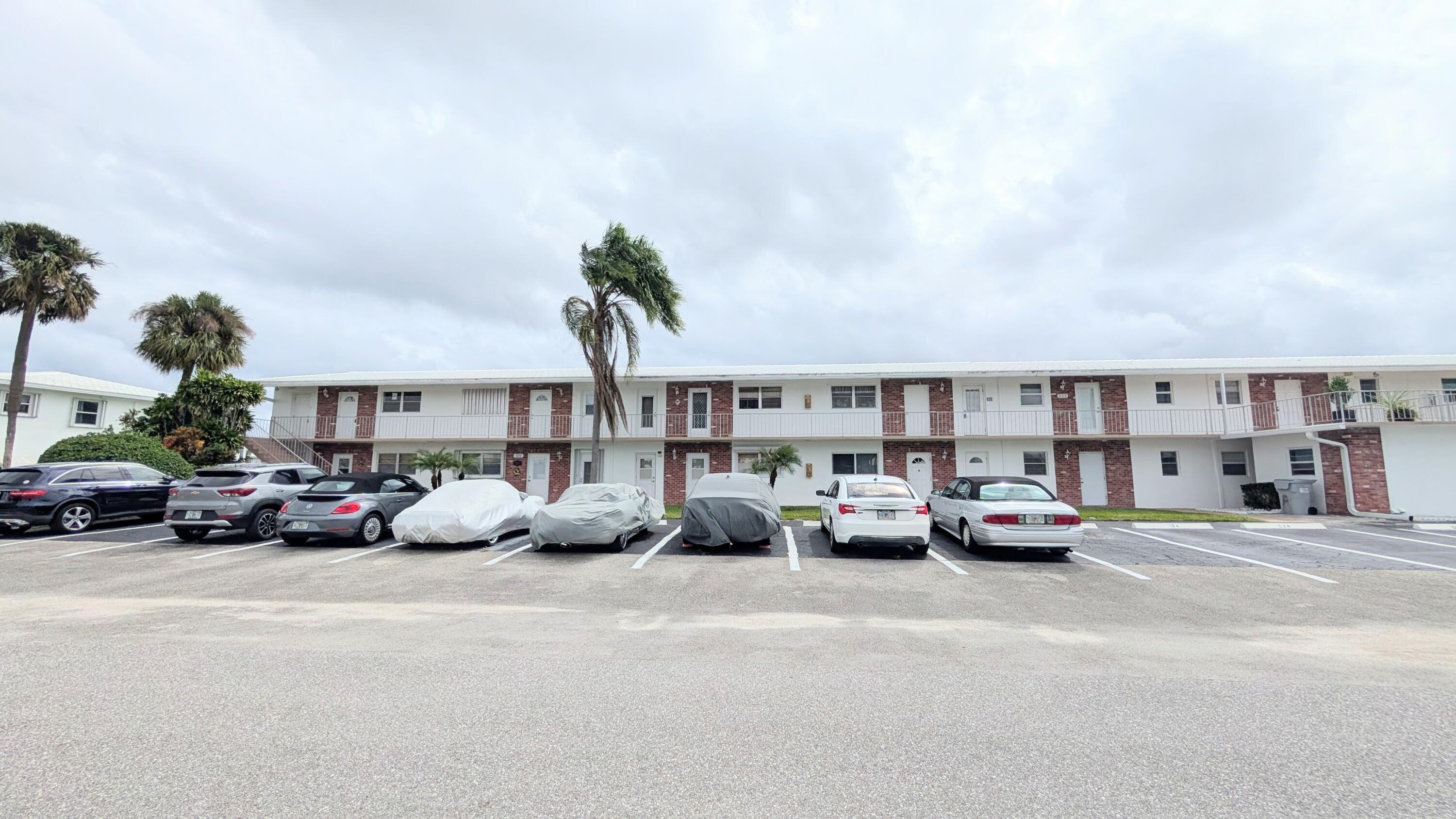 2800 W Golf Boulevard 219 Property Photo 1