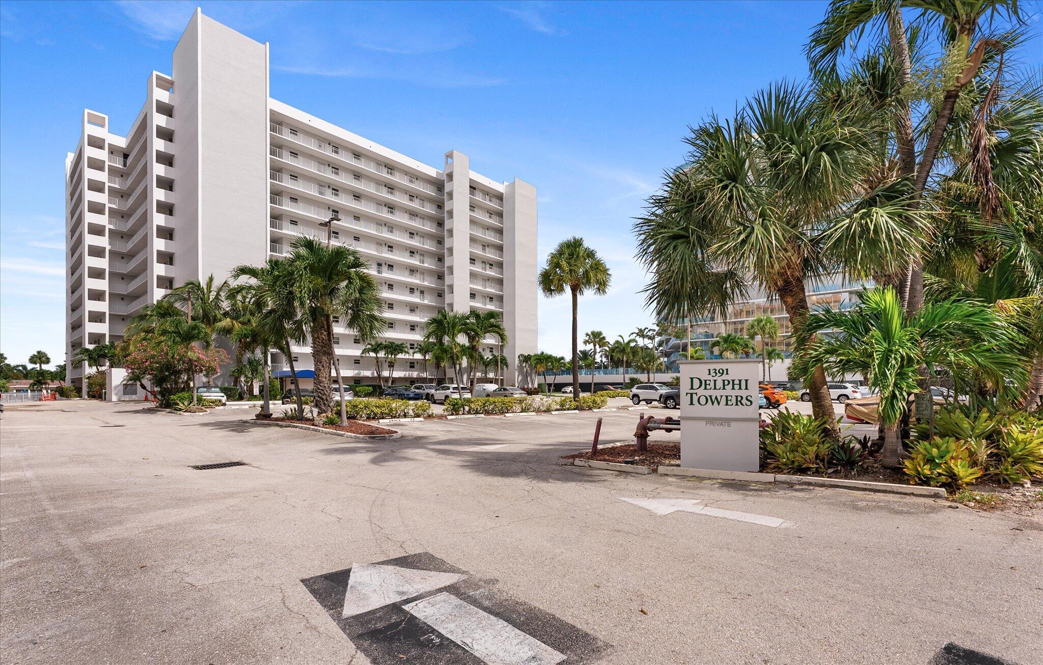 1391 S Ocean Boulevard 206 Property Photo 4