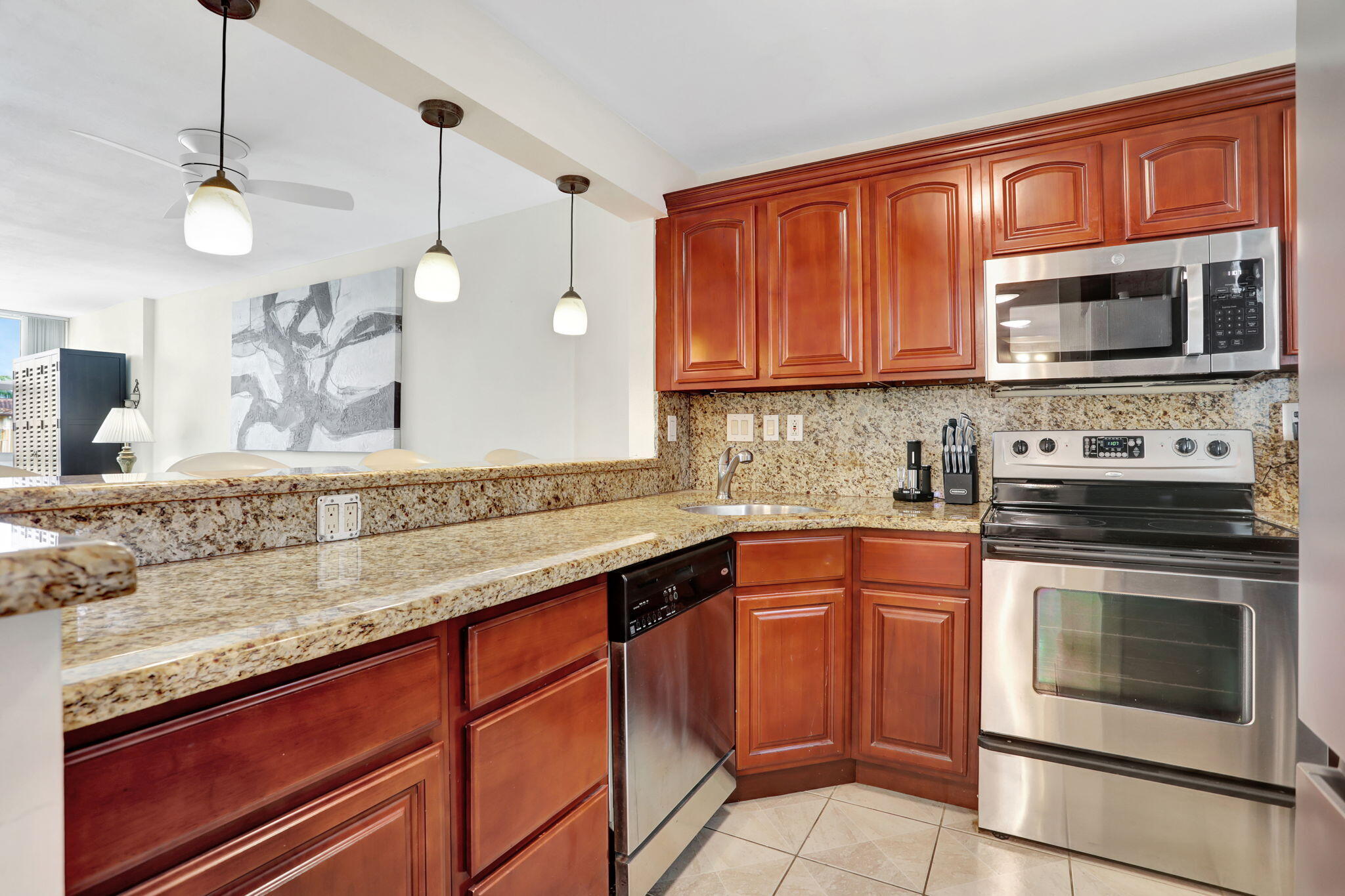 1391 S Ocean Boulevard 206 Property Photo 6