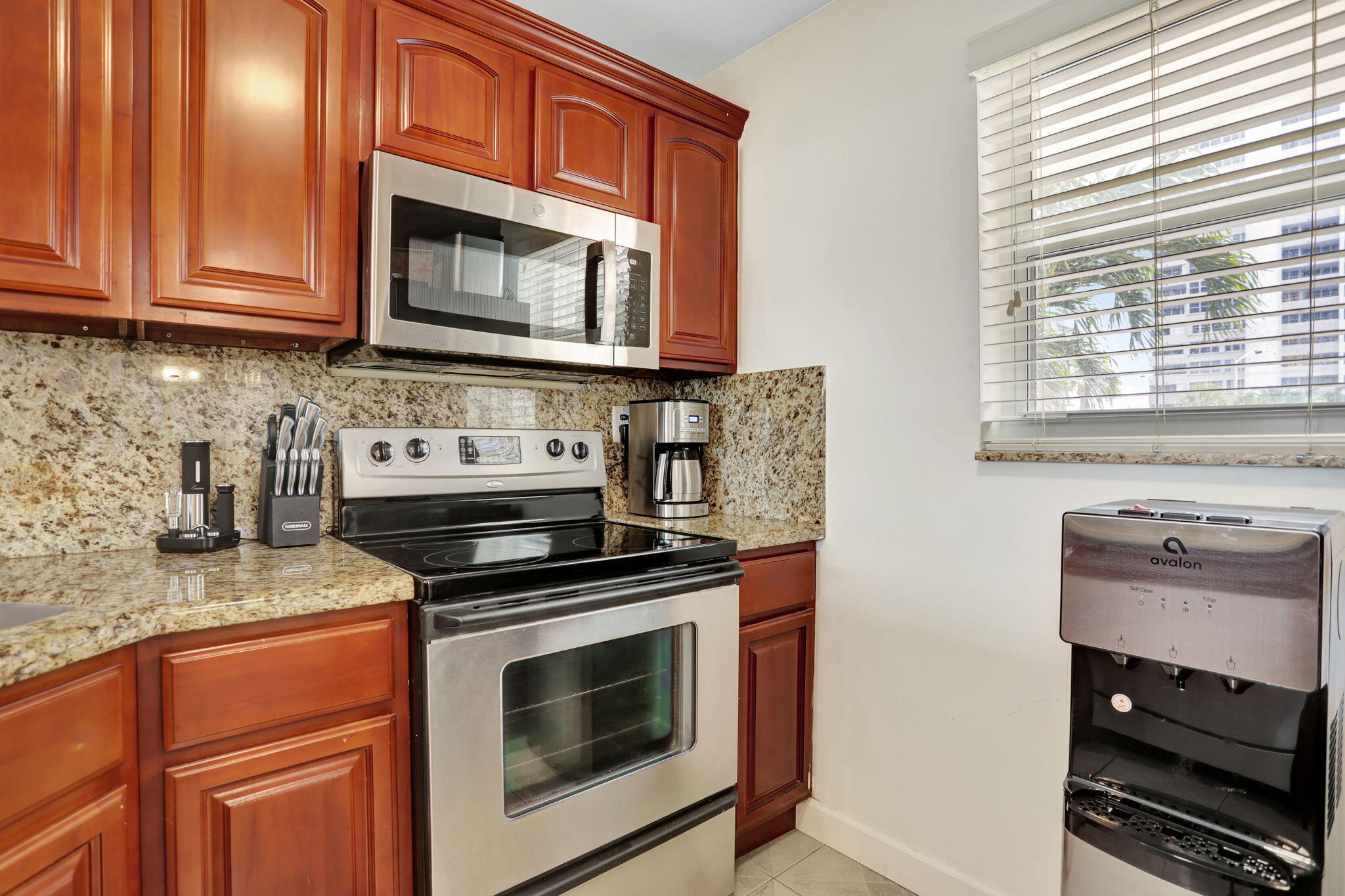 1391 S Ocean Boulevard 206 Property Photo 7