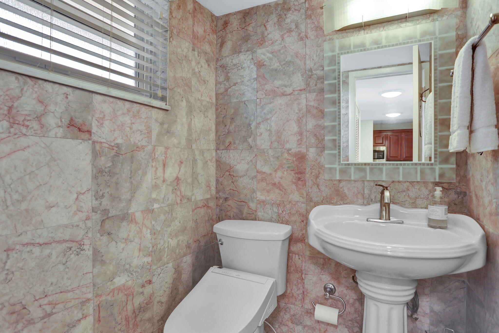 1391 S Ocean Boulevard 206 Property Photo 18