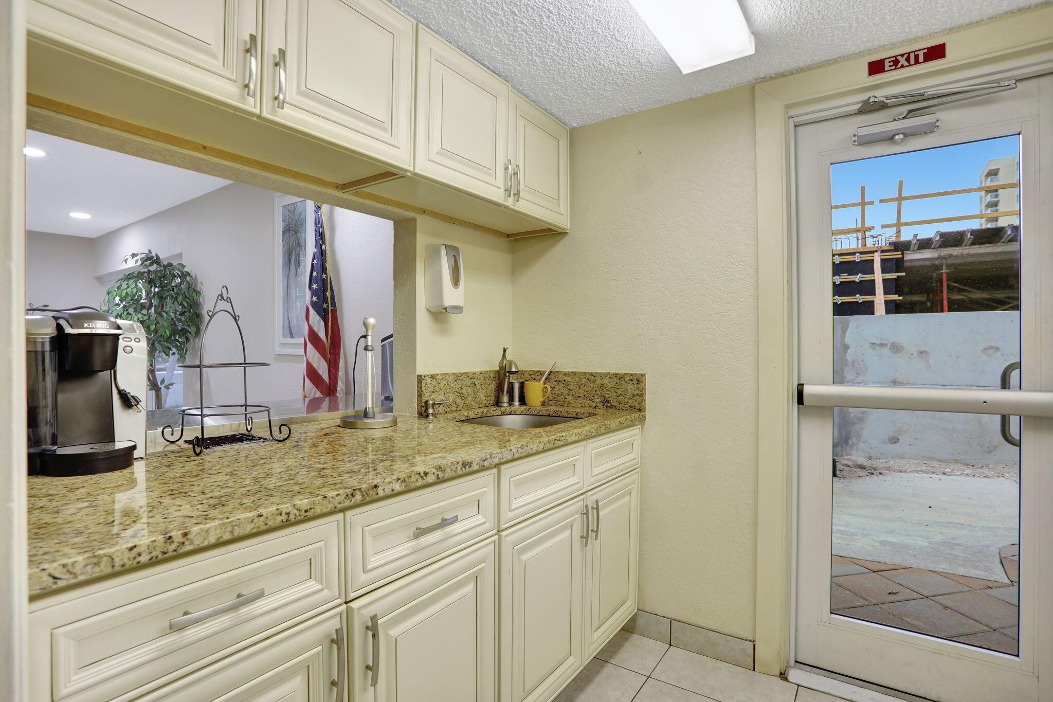1391 S Ocean Boulevard 206 Property Photo 48