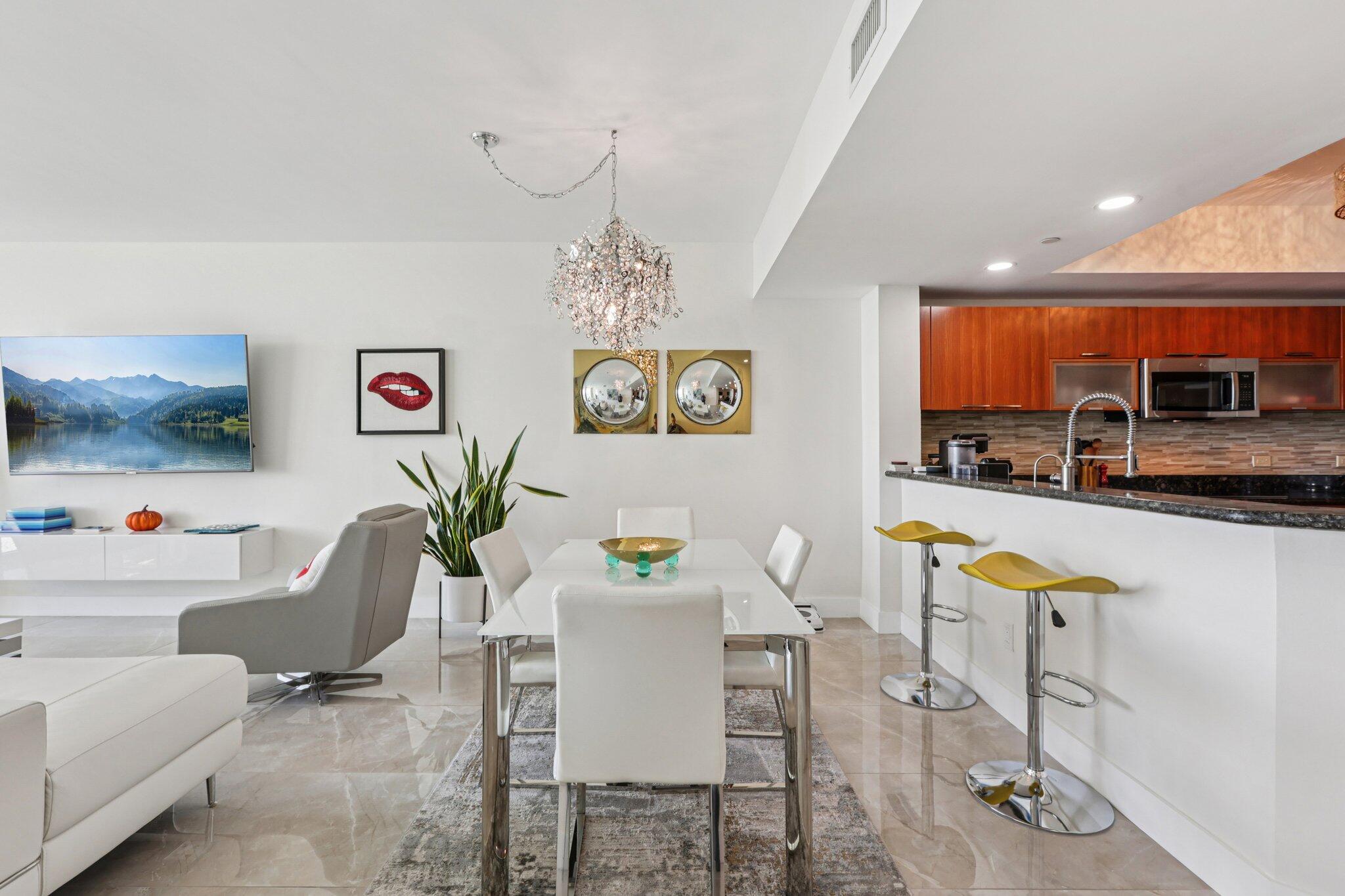 2640 Lake Shore Drive 2312 Property Photo 6