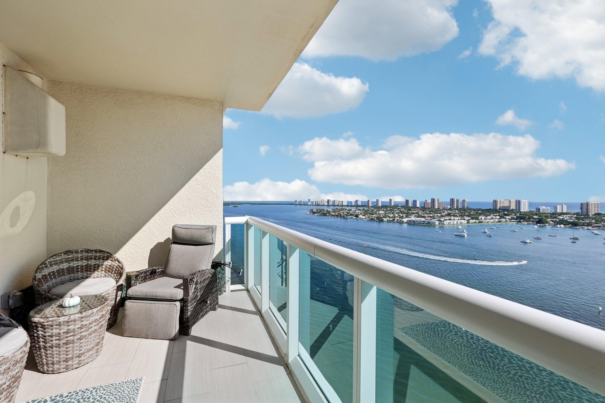 2640 Lake Shore Drive 2312 Property Photo 39