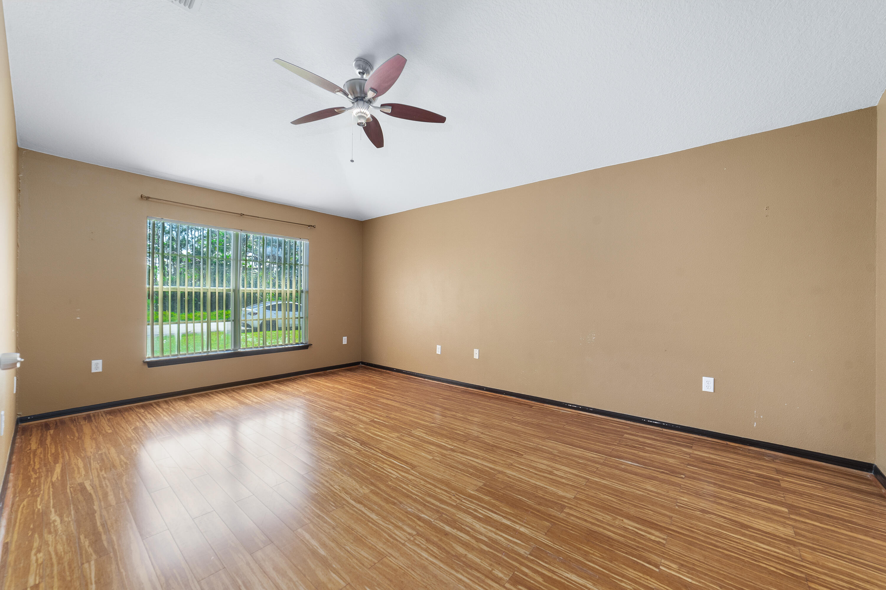 1165 Se 40th Avenue Property Photo 11
