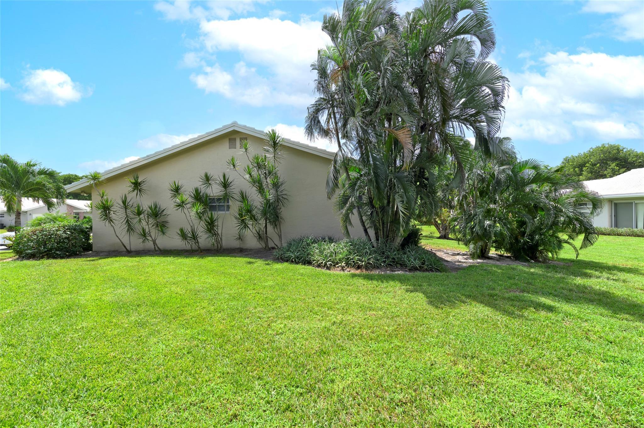 22349 Treetop Circle Property Photo 27