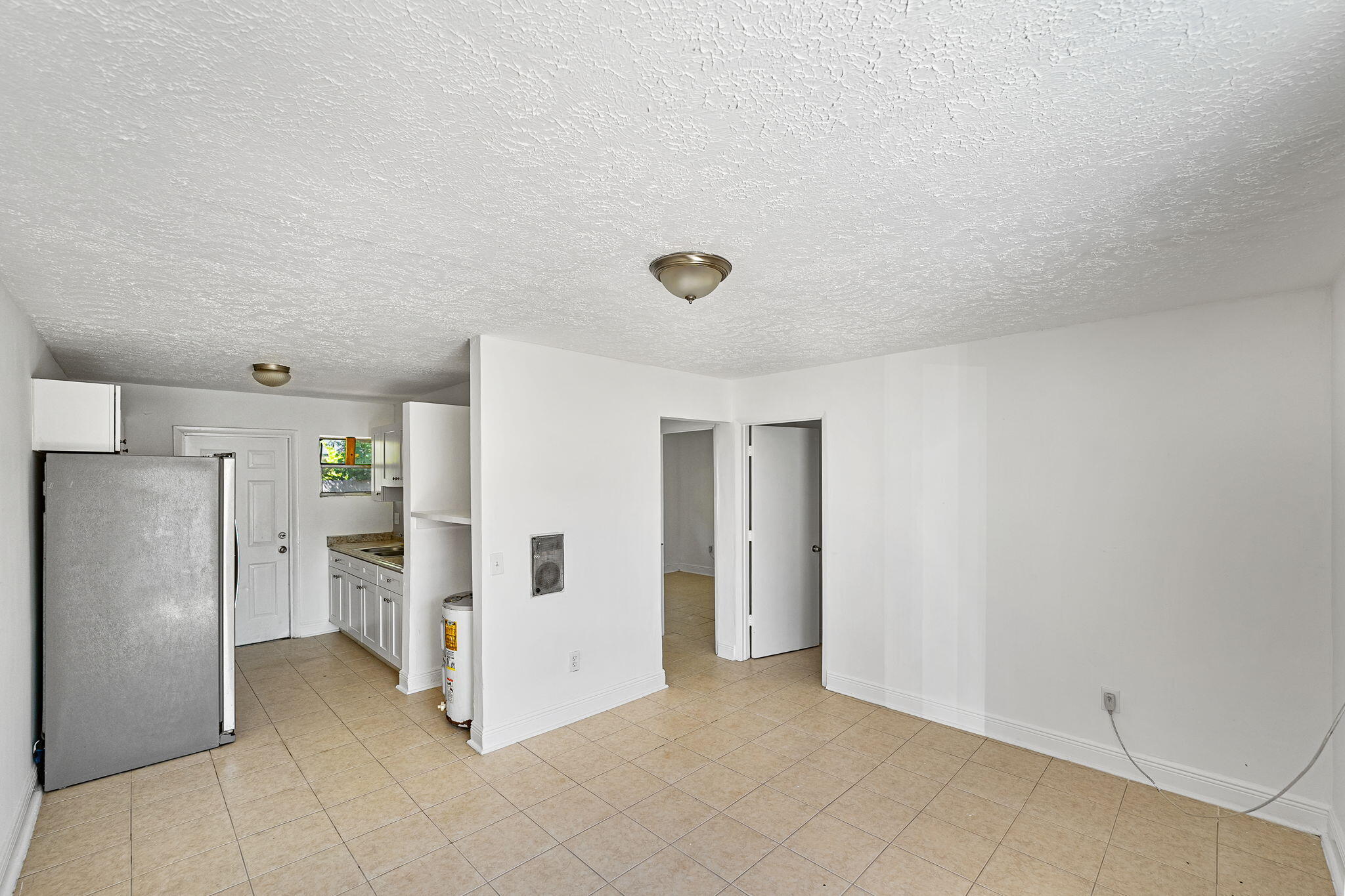 2108 Avenue E Property Photo 26