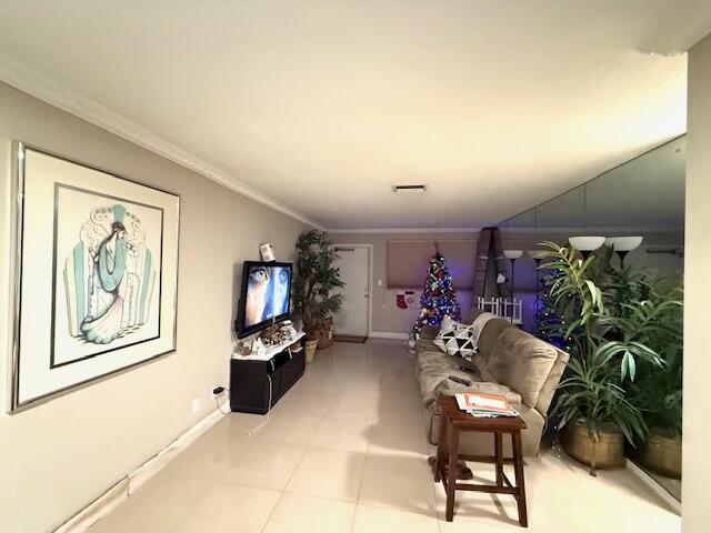 3930 Crystal Lake Drive 107 Property Photo 9