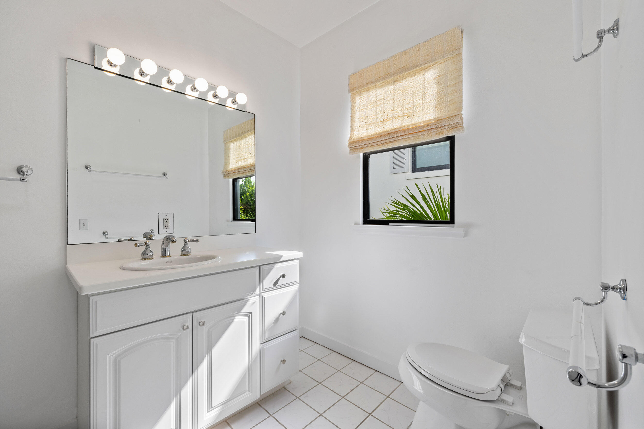 269 Park Avenue Property Photo 13