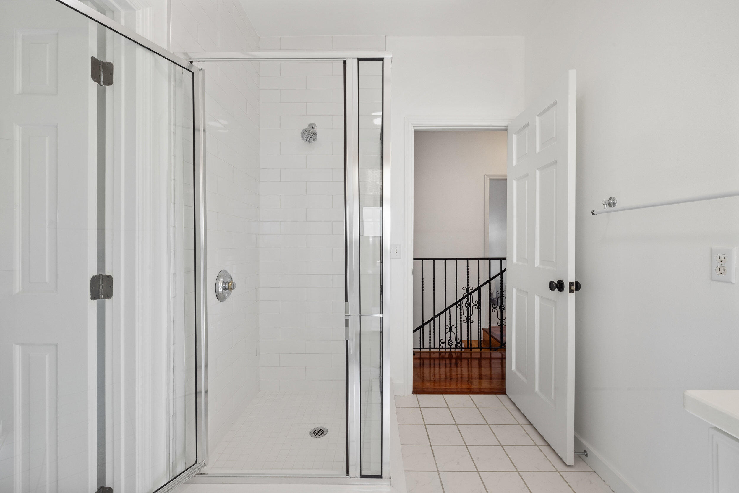 269 Park Avenue Property Photo 14