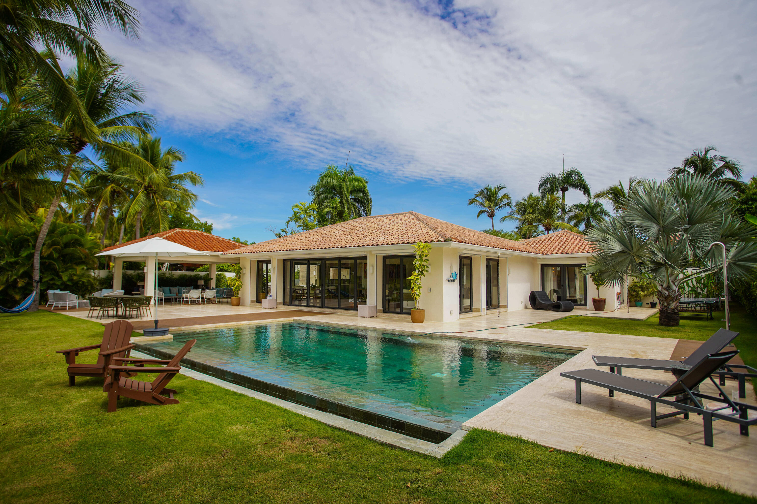 21 00 Property Photo 5