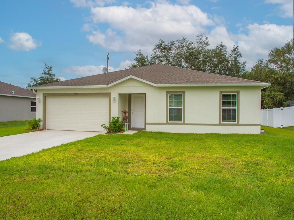 7976 105th Avenue Property Photo 1