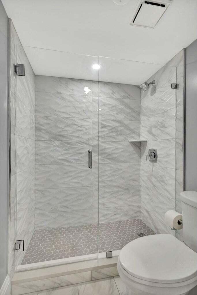 5550 N Ocean Drive 2b Property Photo 20